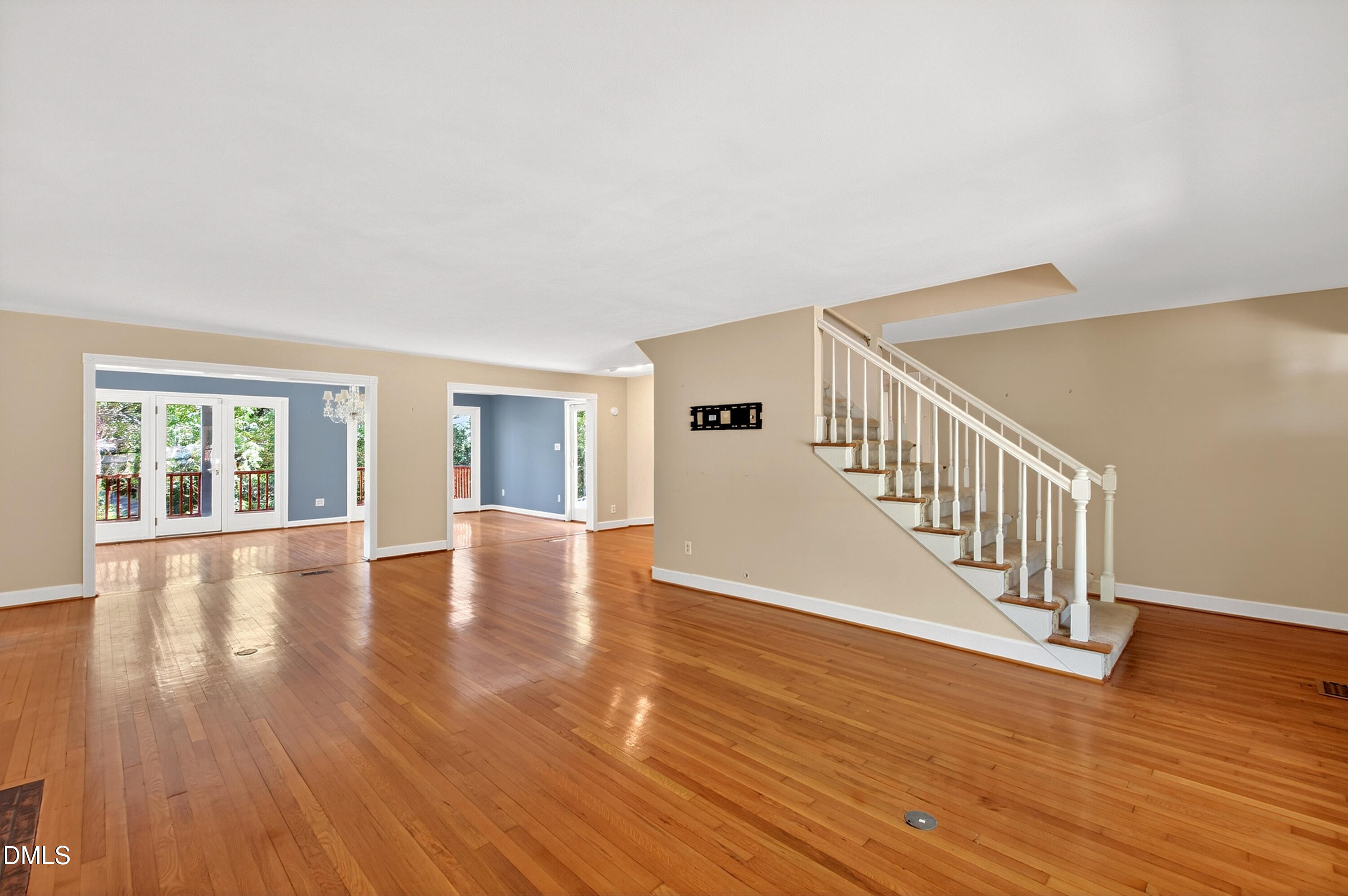 821 Lake Boone Trail