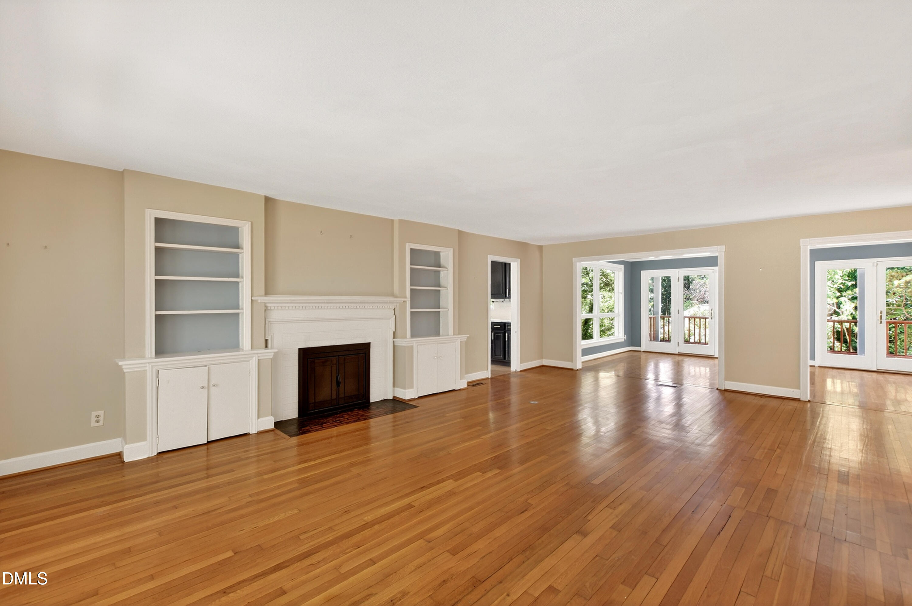 821 Lake Boone Trail