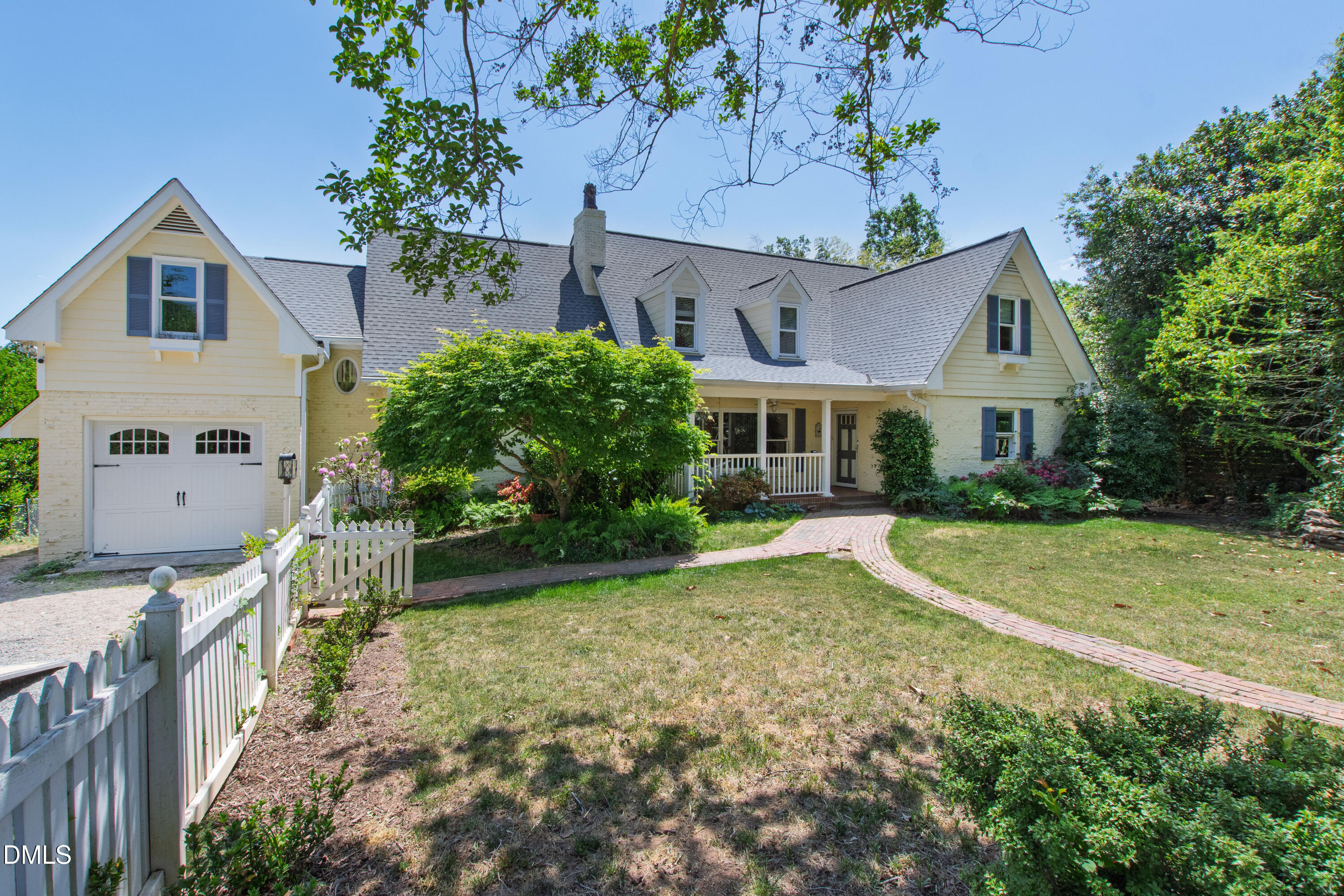 821 Lake Boone Trail
