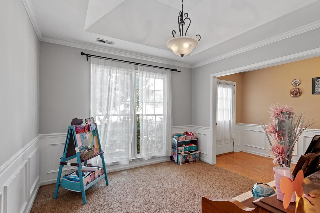 7 Spring Glen Court