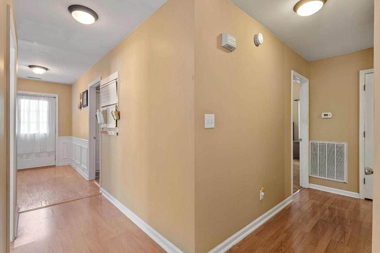 7 Spring Glen Court