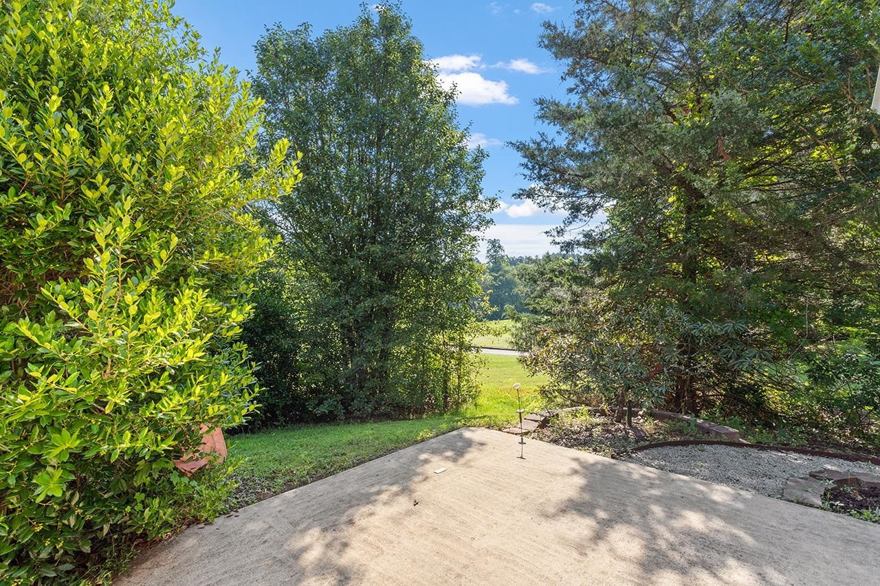 7 Spring Glen Court