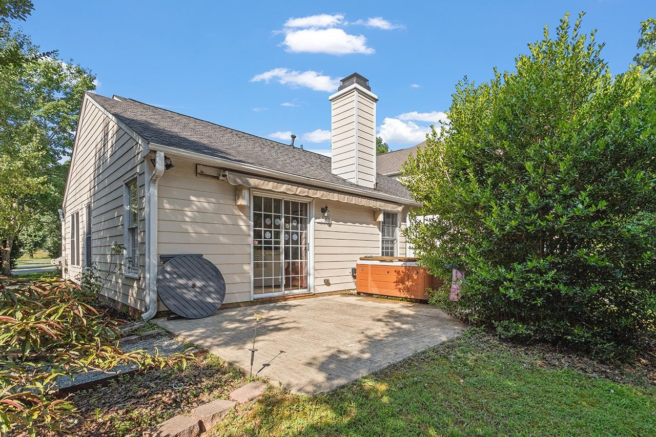 7 Spring Glen Court