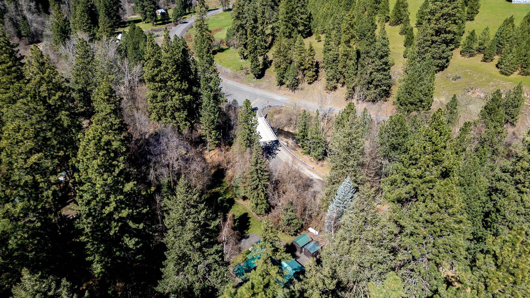 100-102 Mountain Home Park
