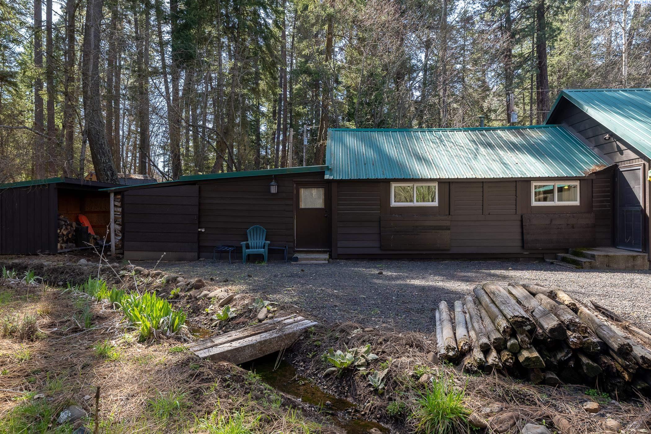 100-102 Mountain Home Park