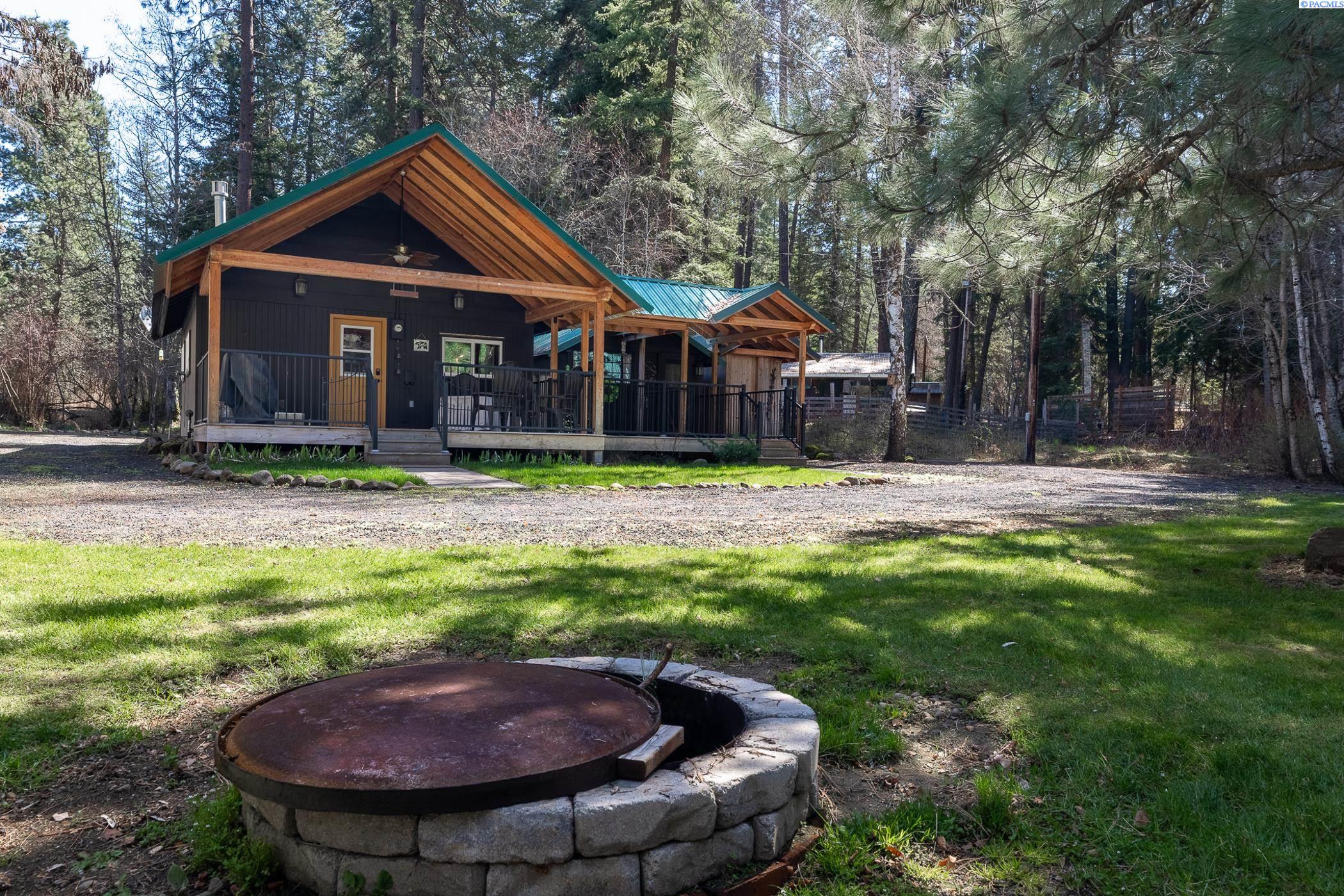 100-102 Mountain Home Park