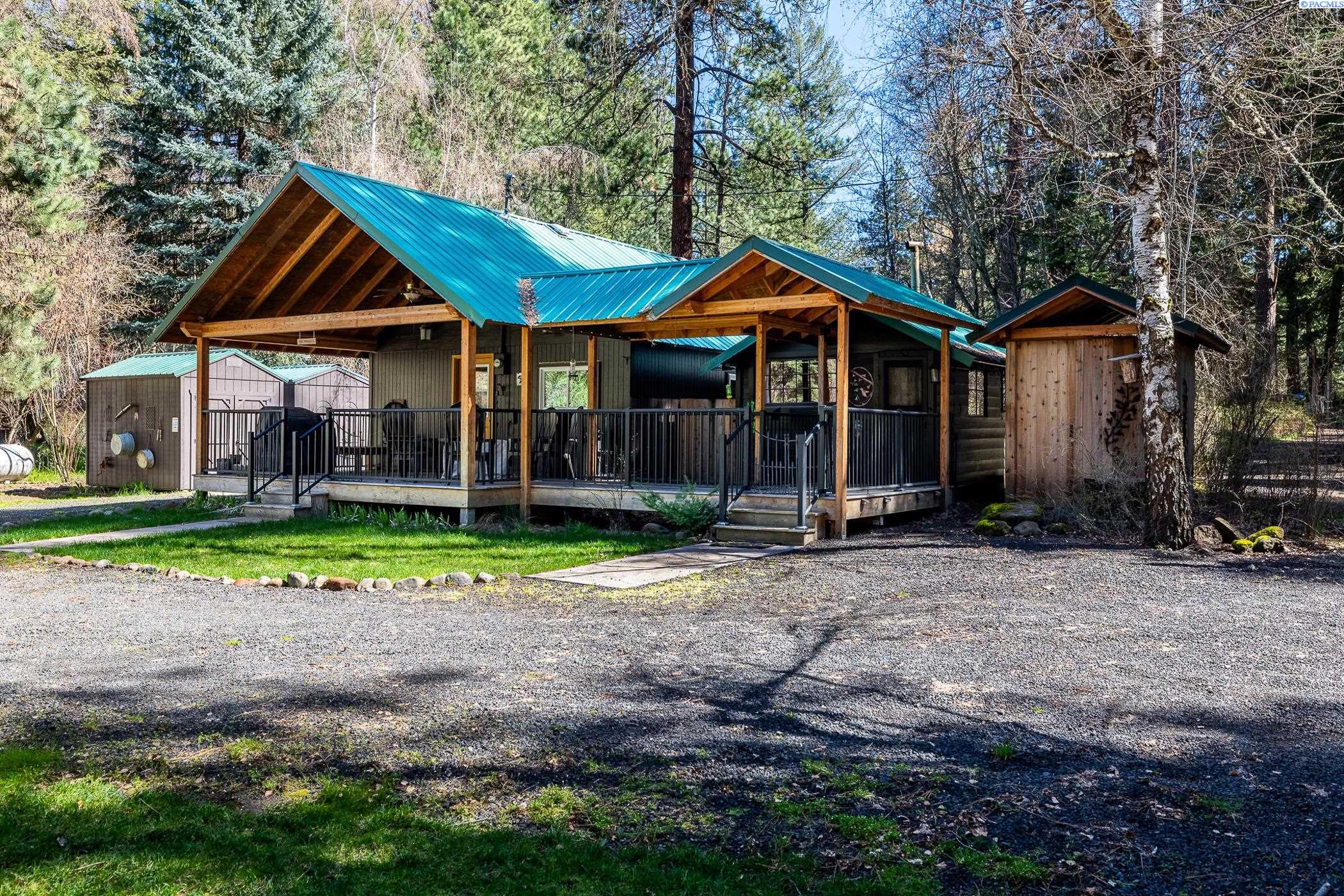100-102 Mountain Home Park