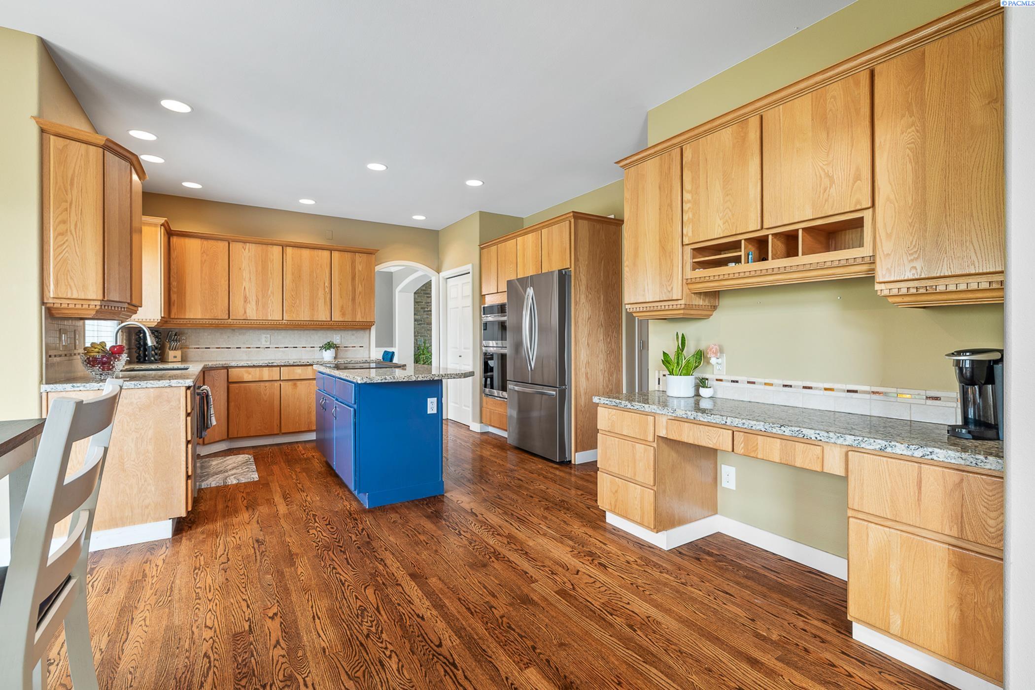 2855 Hawkstone Court