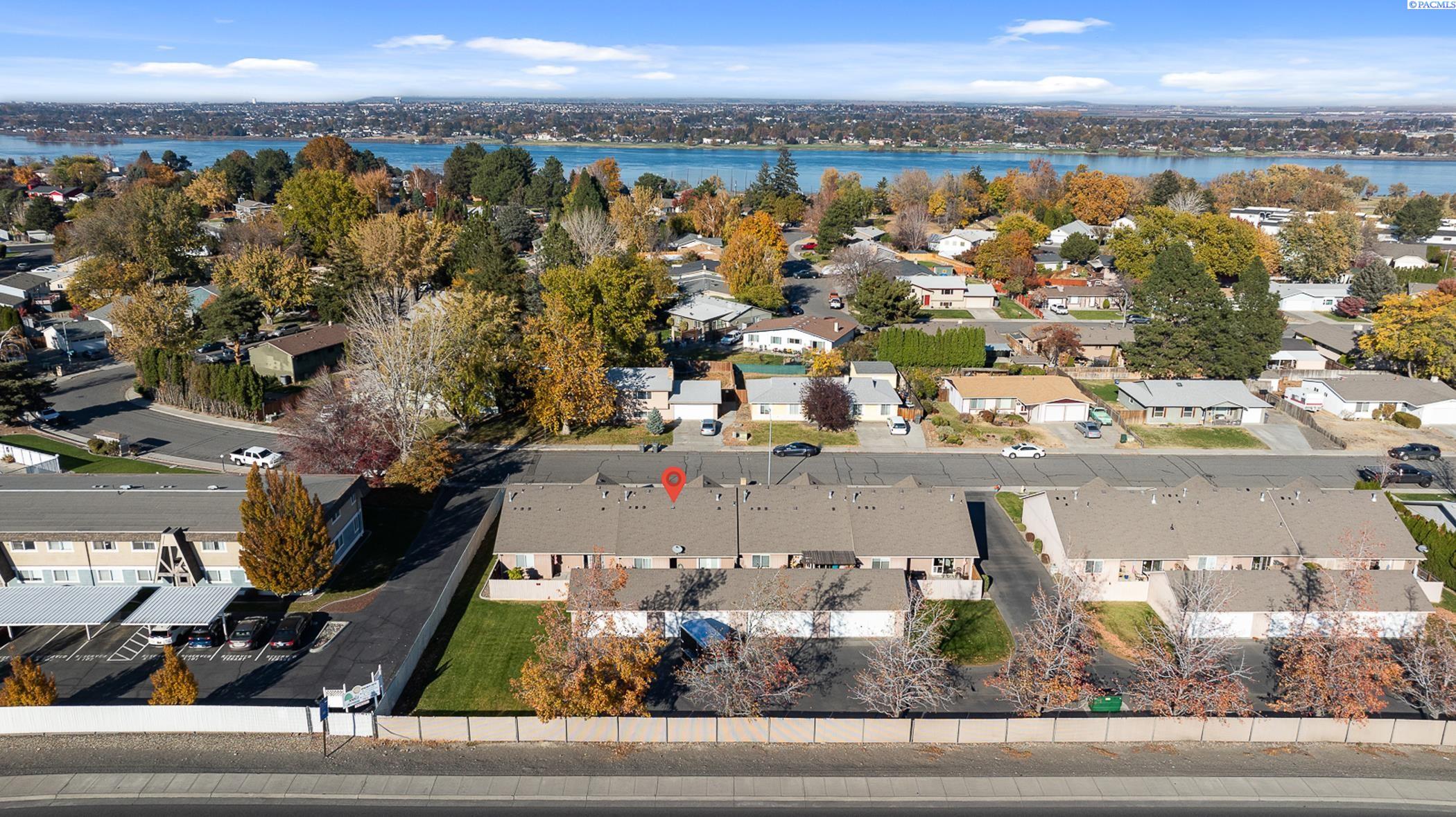 2515 W Grand Ronde Ave Unit C
