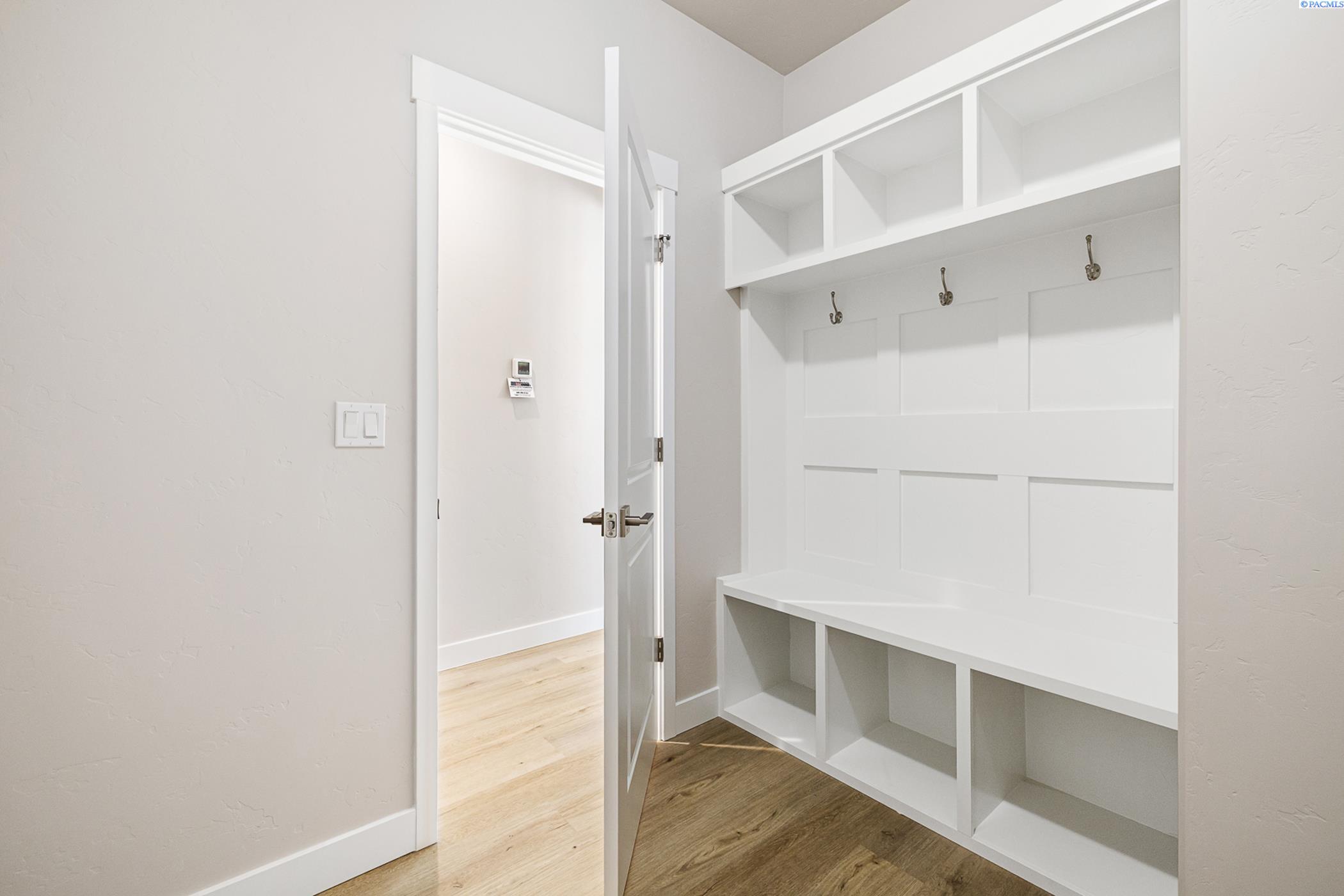 1072 Makah Court
