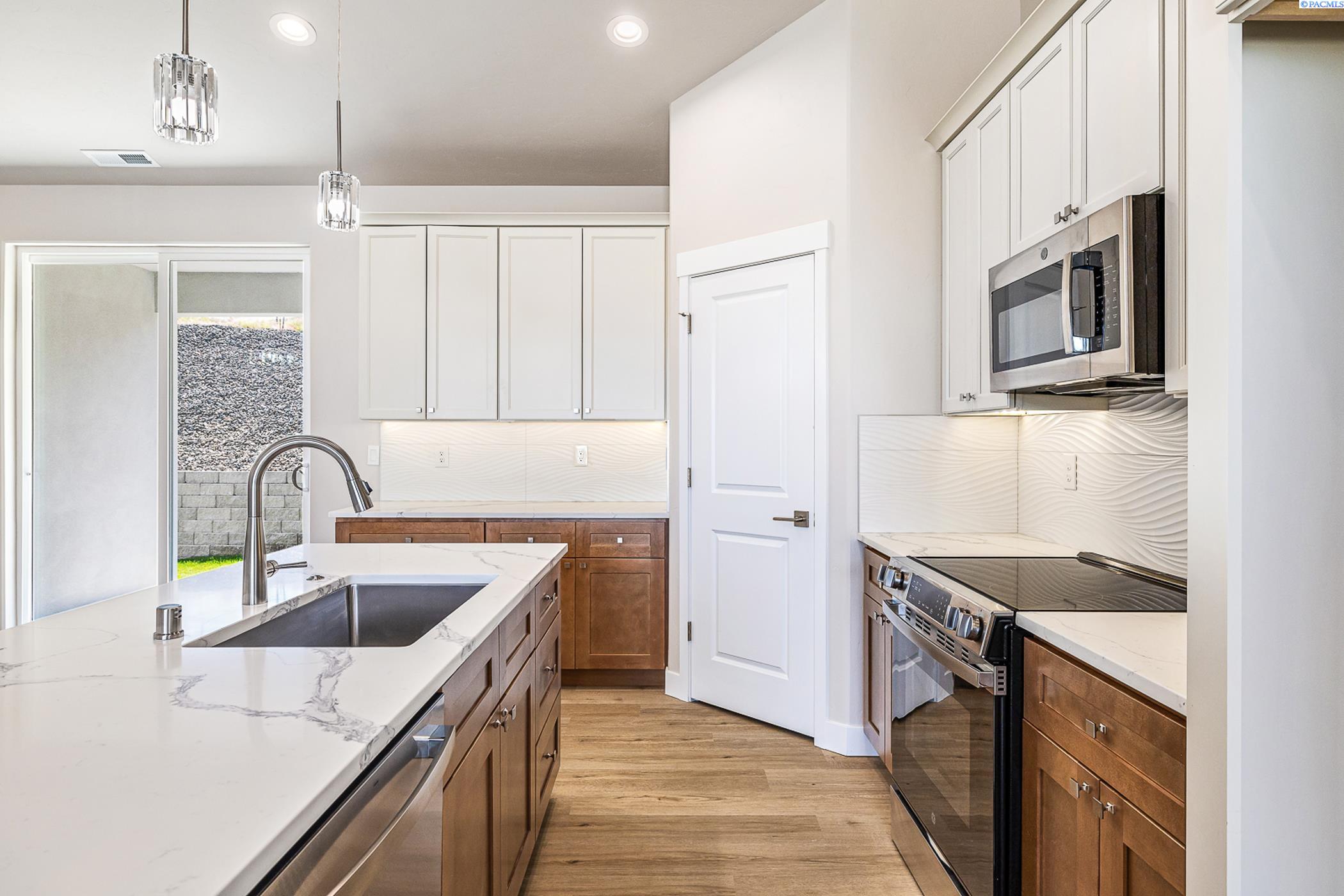 1072 Makah Court