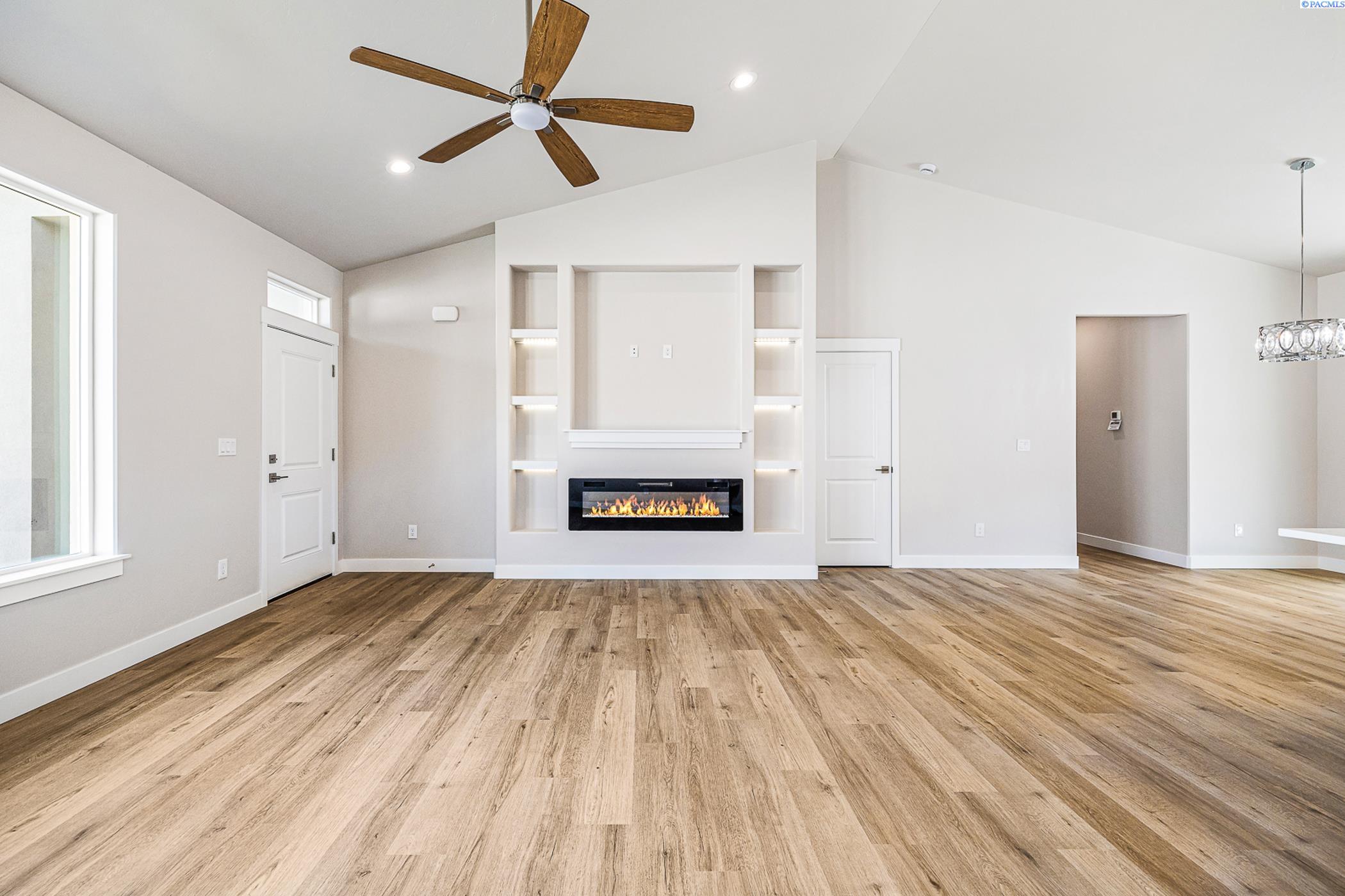 1072 Makah Court