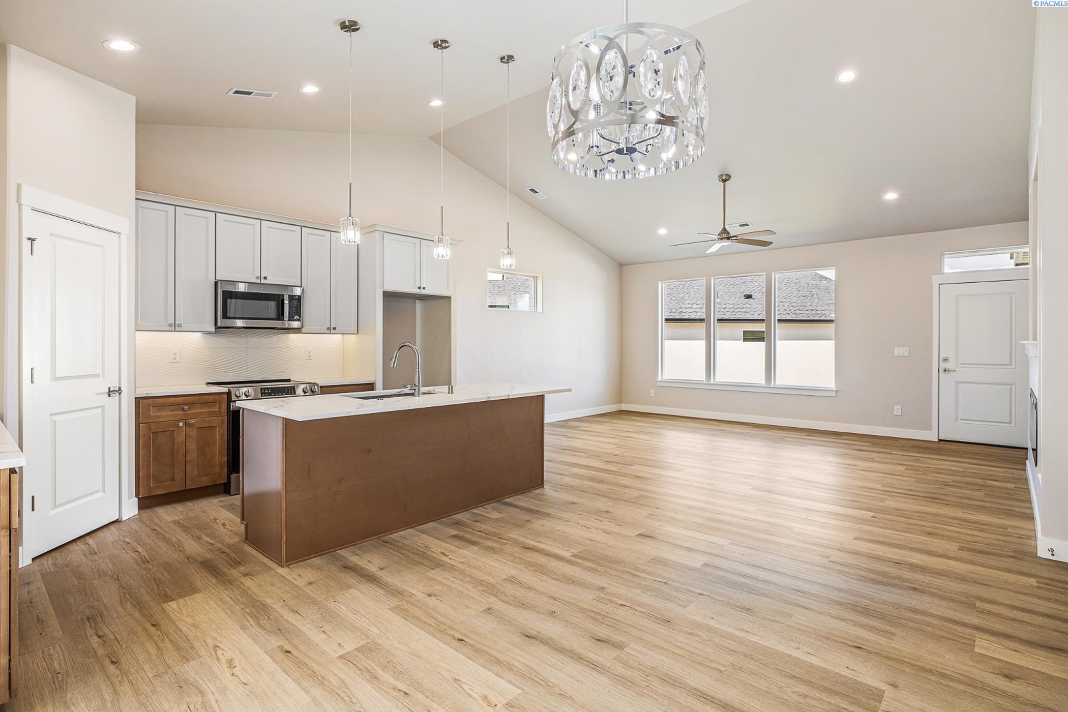 1072 Makah Court