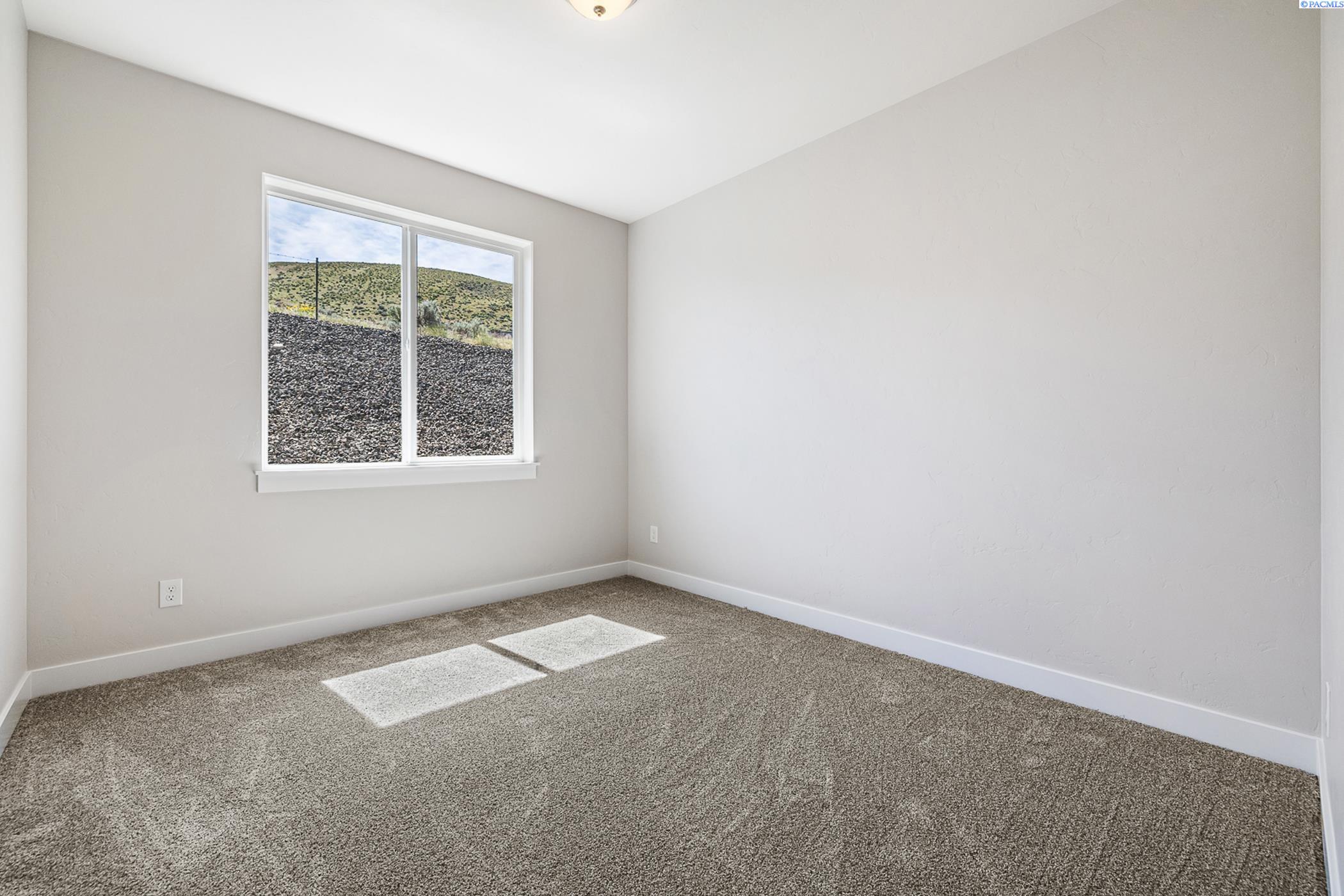 1072 Makah Court
