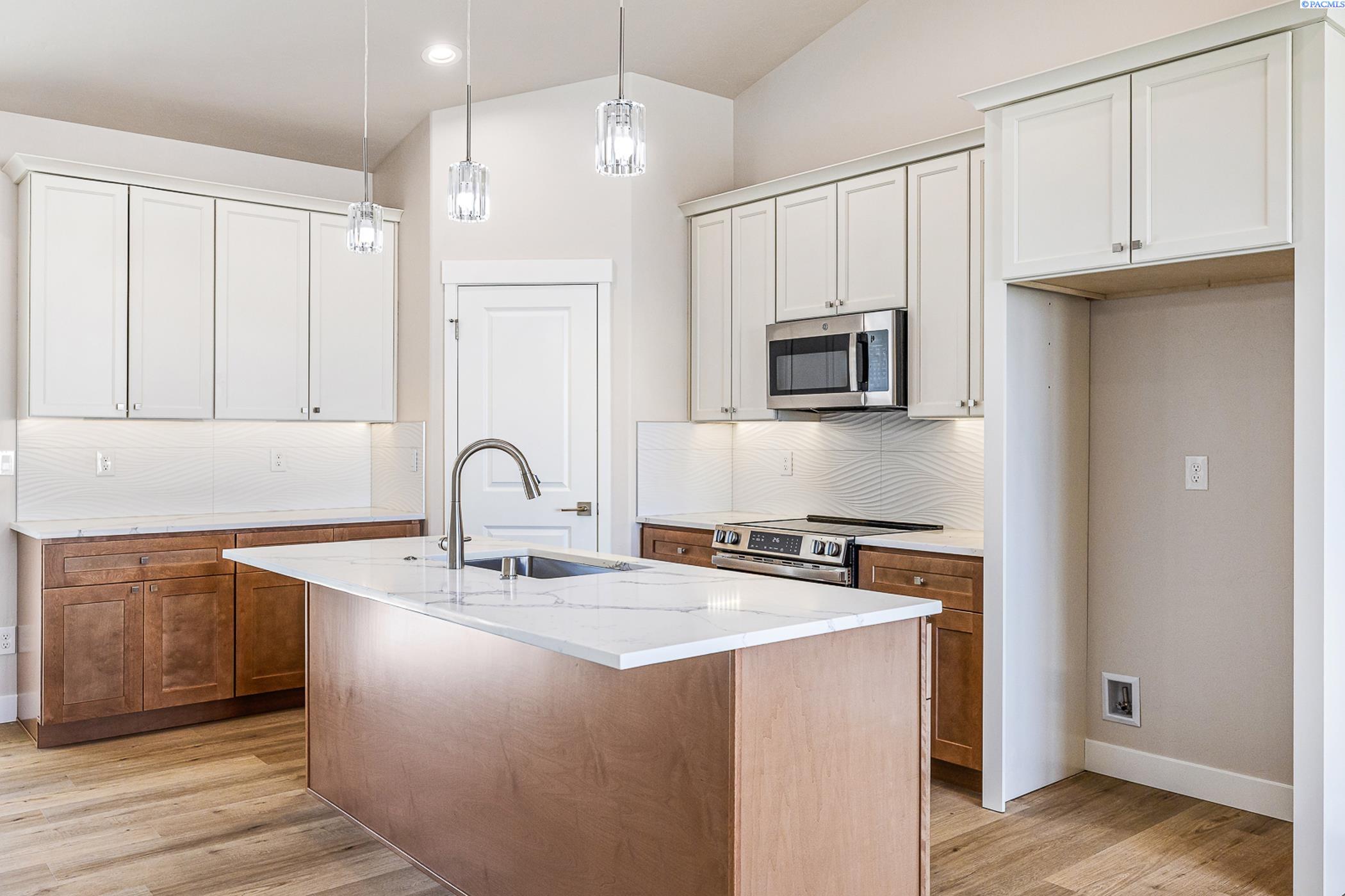 1072 Makah Court