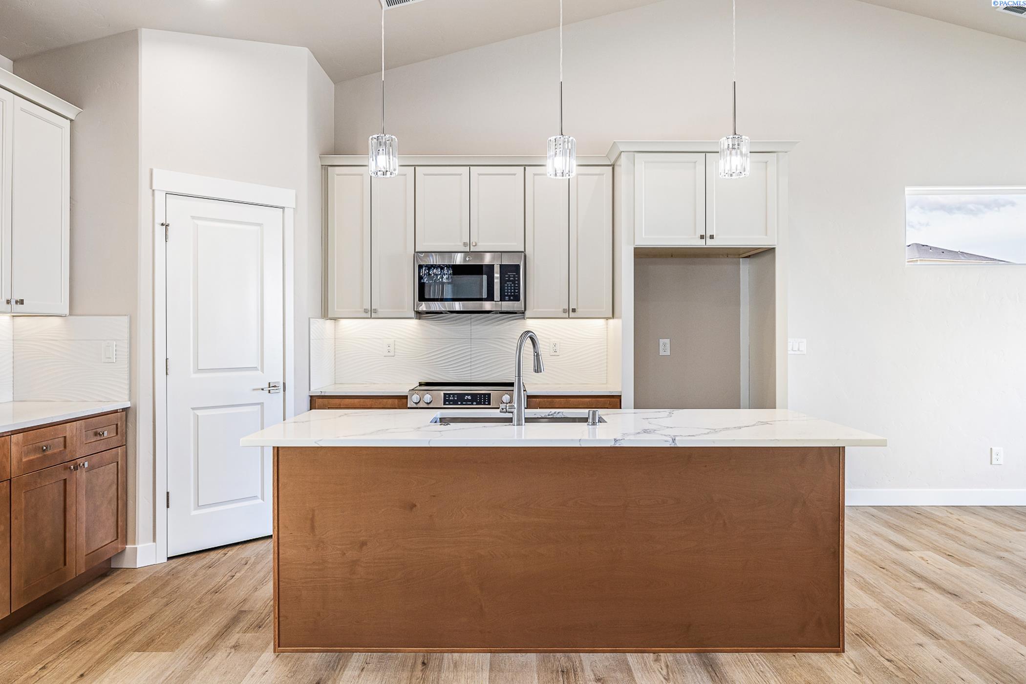 1072 Makah Court