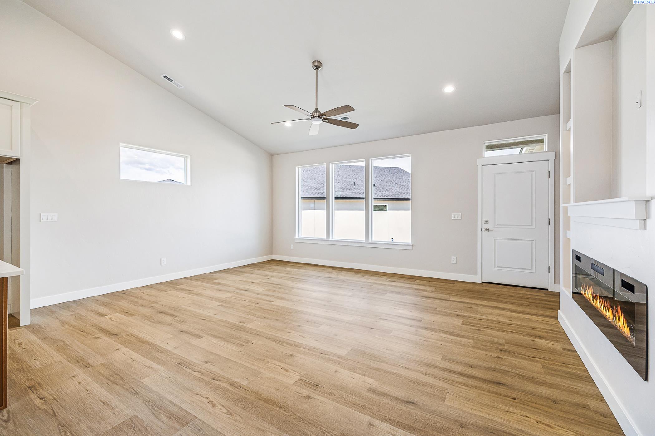 1072 Makah Court