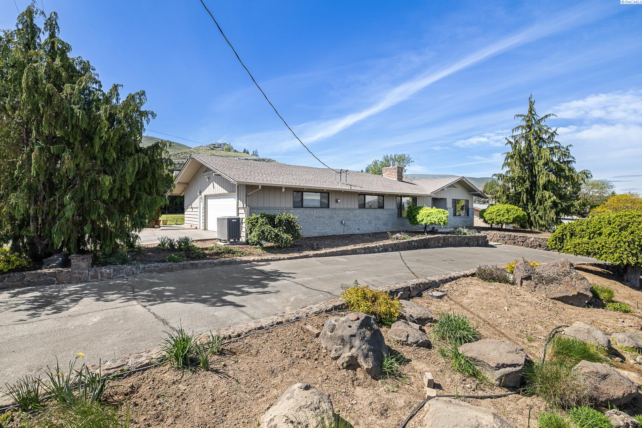 502 Meadowbrook Road