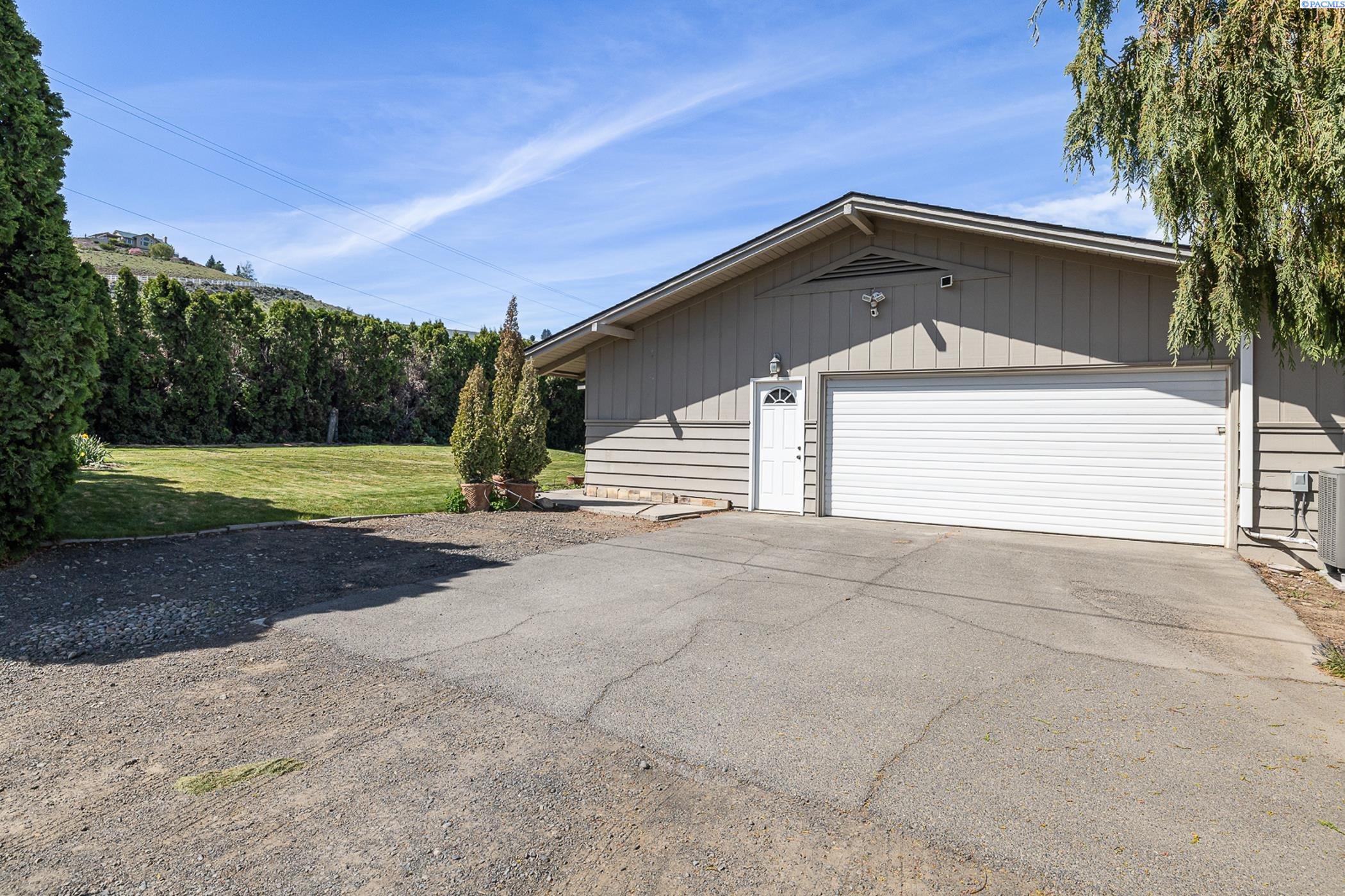 502 Meadowbrook Road