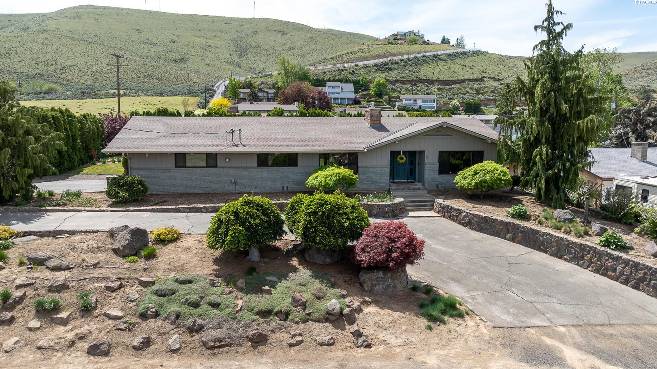 502 Meadowbrook Road