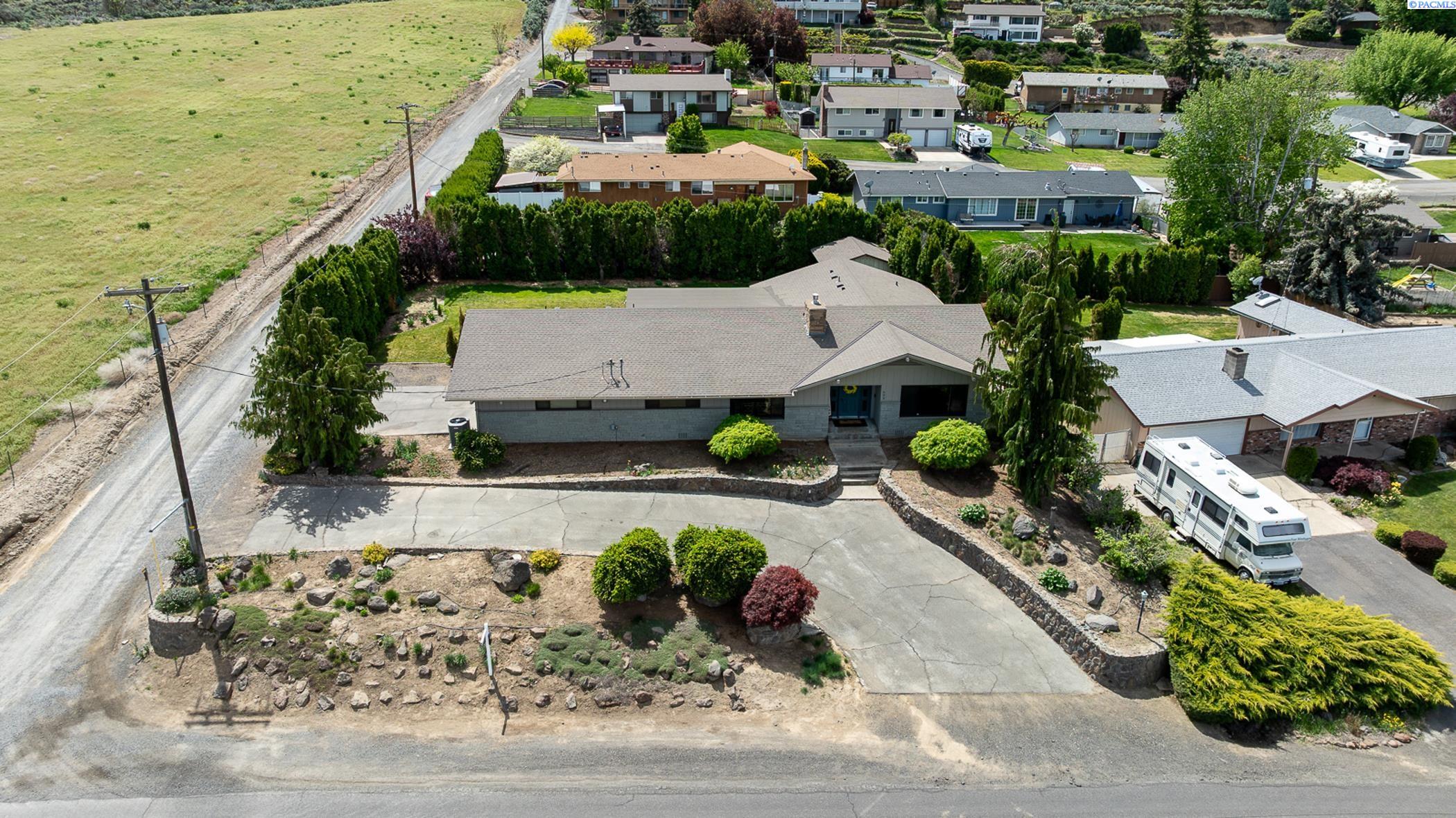 502 Meadowbrook Road