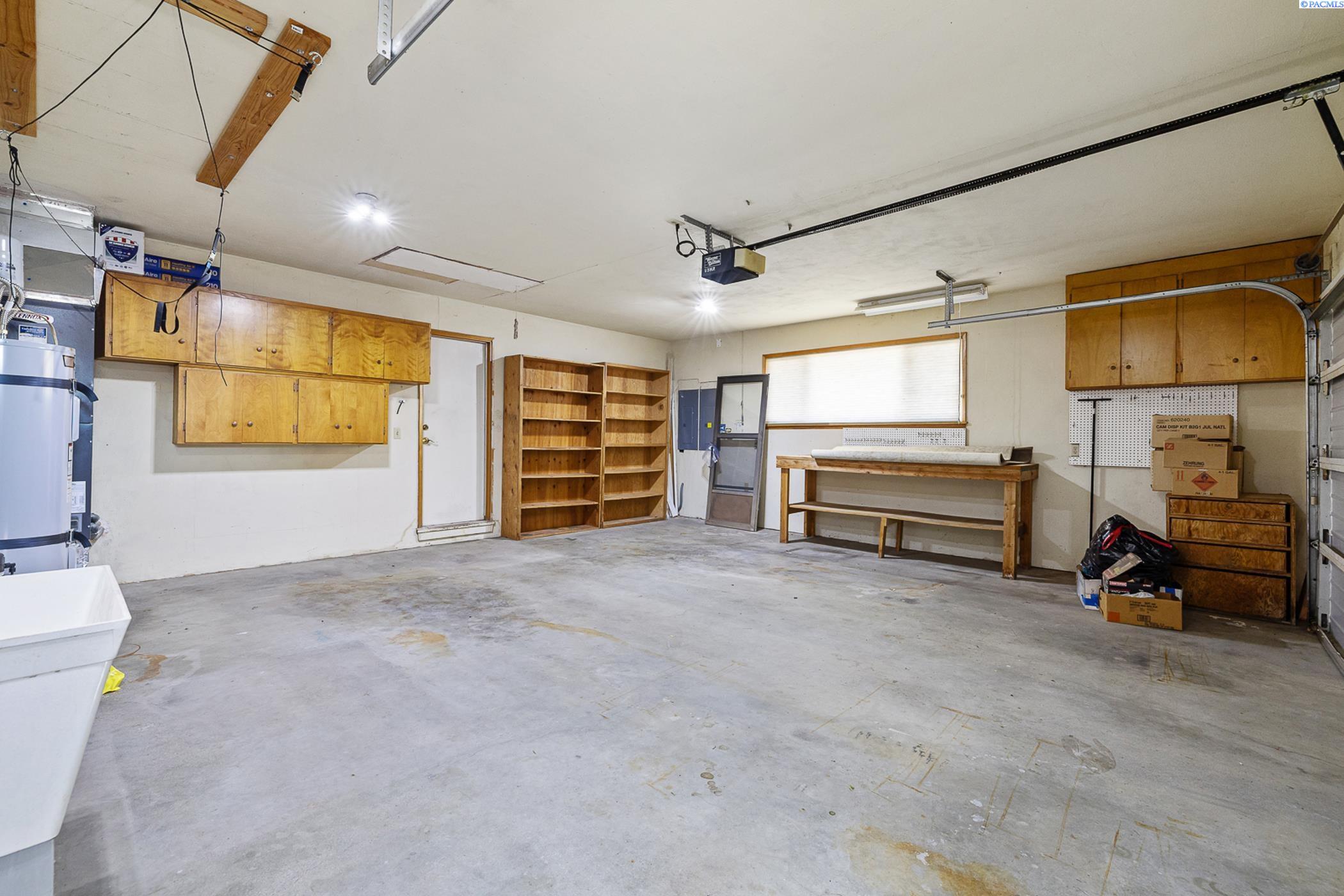 502 Meadowbrook Road