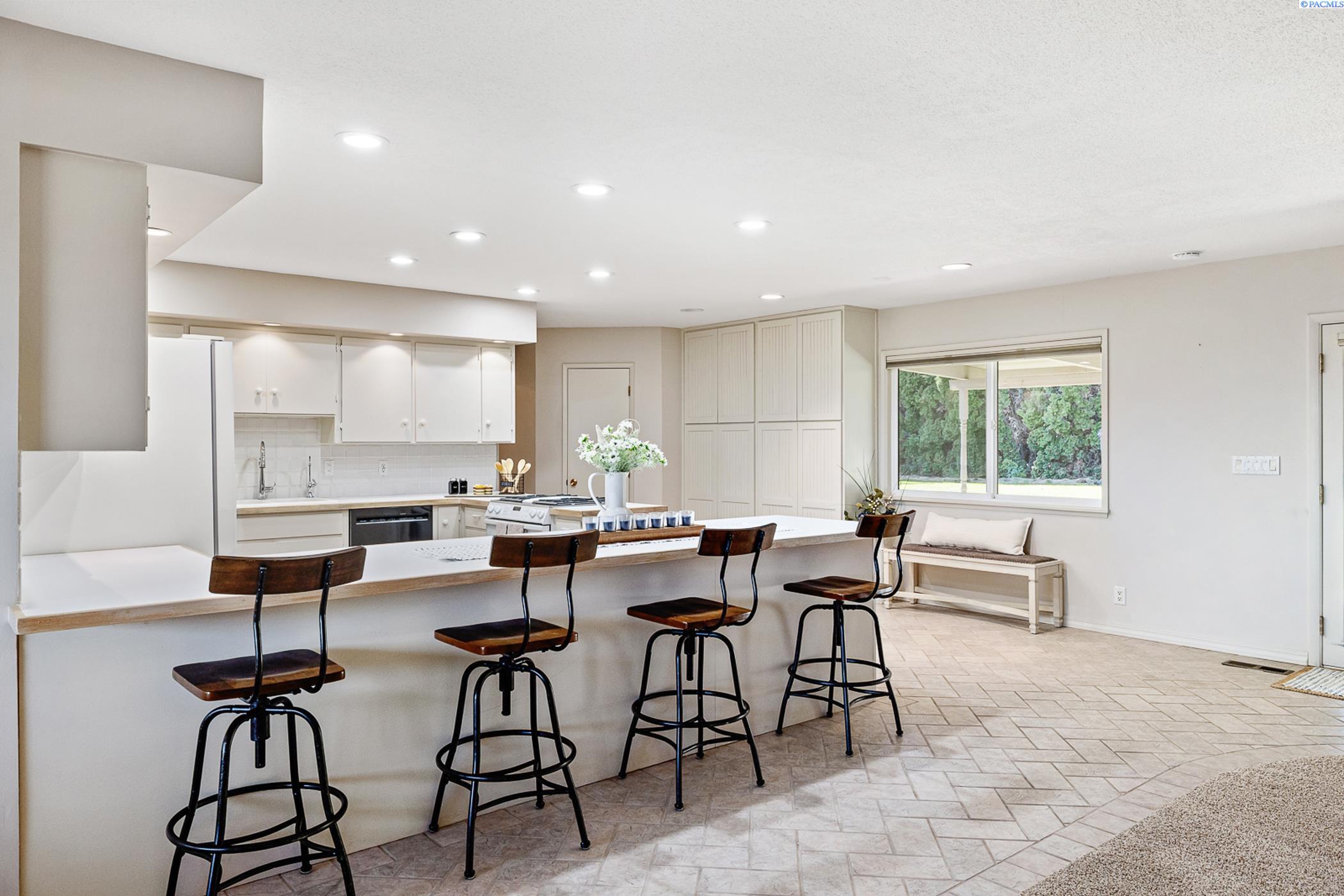 502 Meadowbrook Road