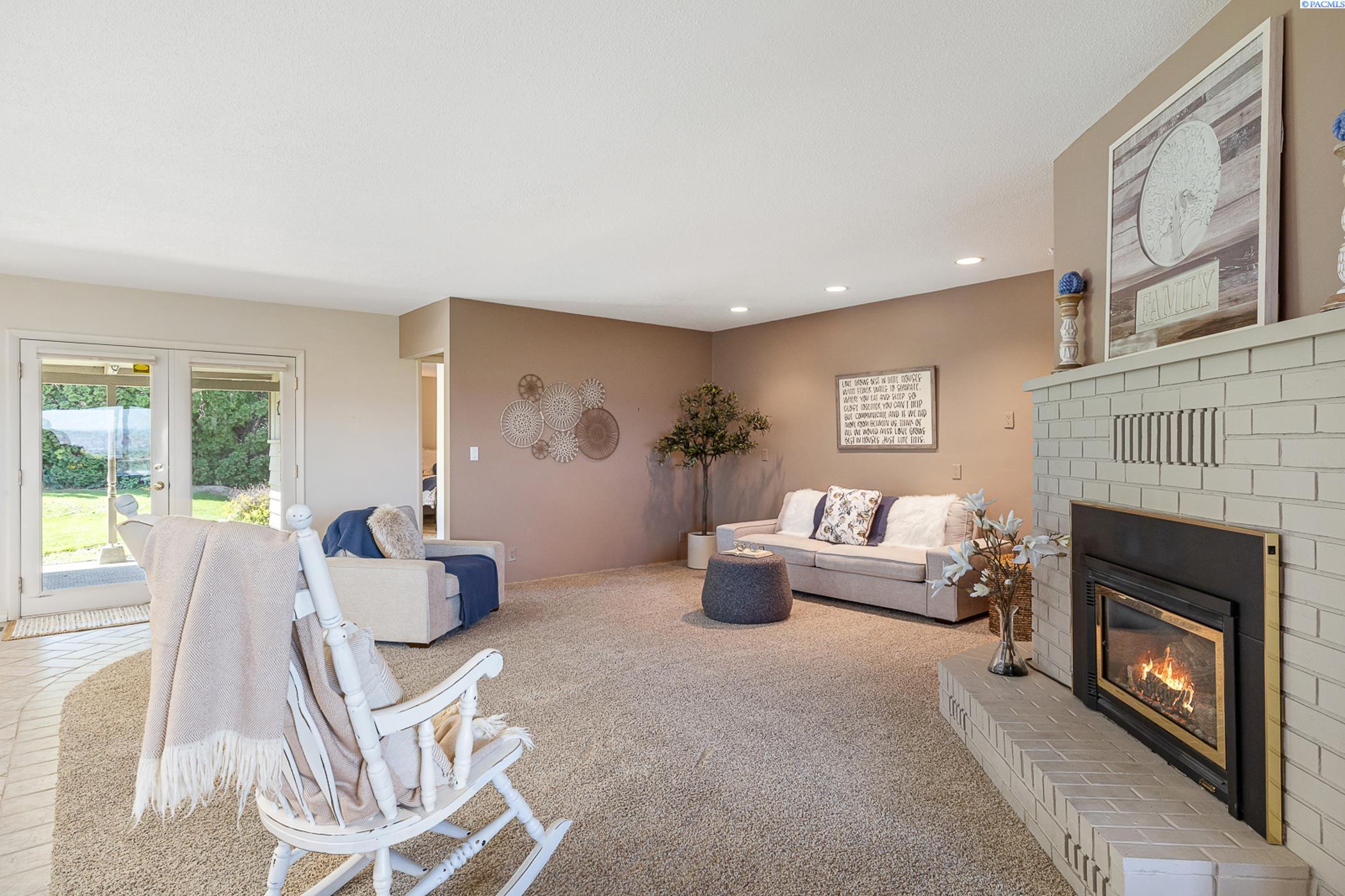 502 Meadowbrook Road