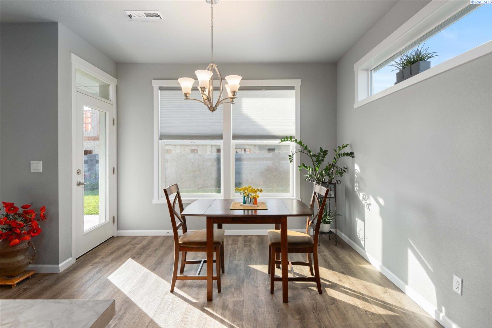 8207 Ballard Loop