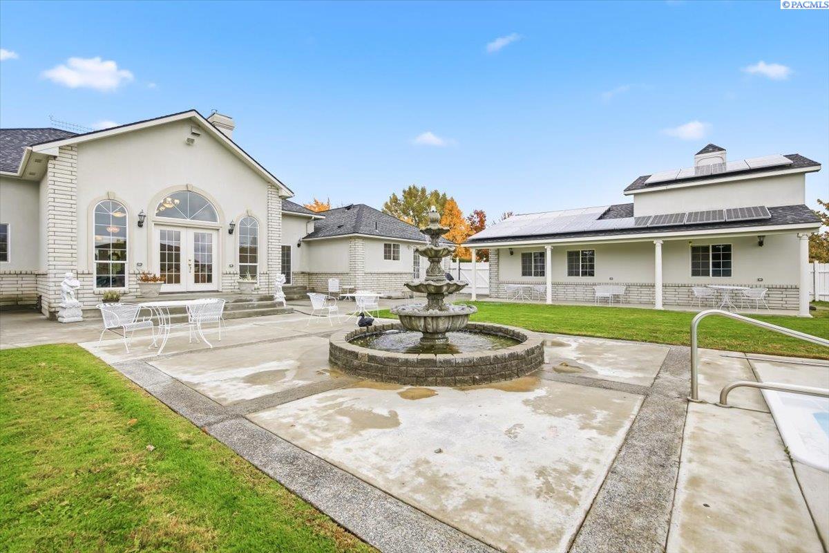 1709 N Road 80