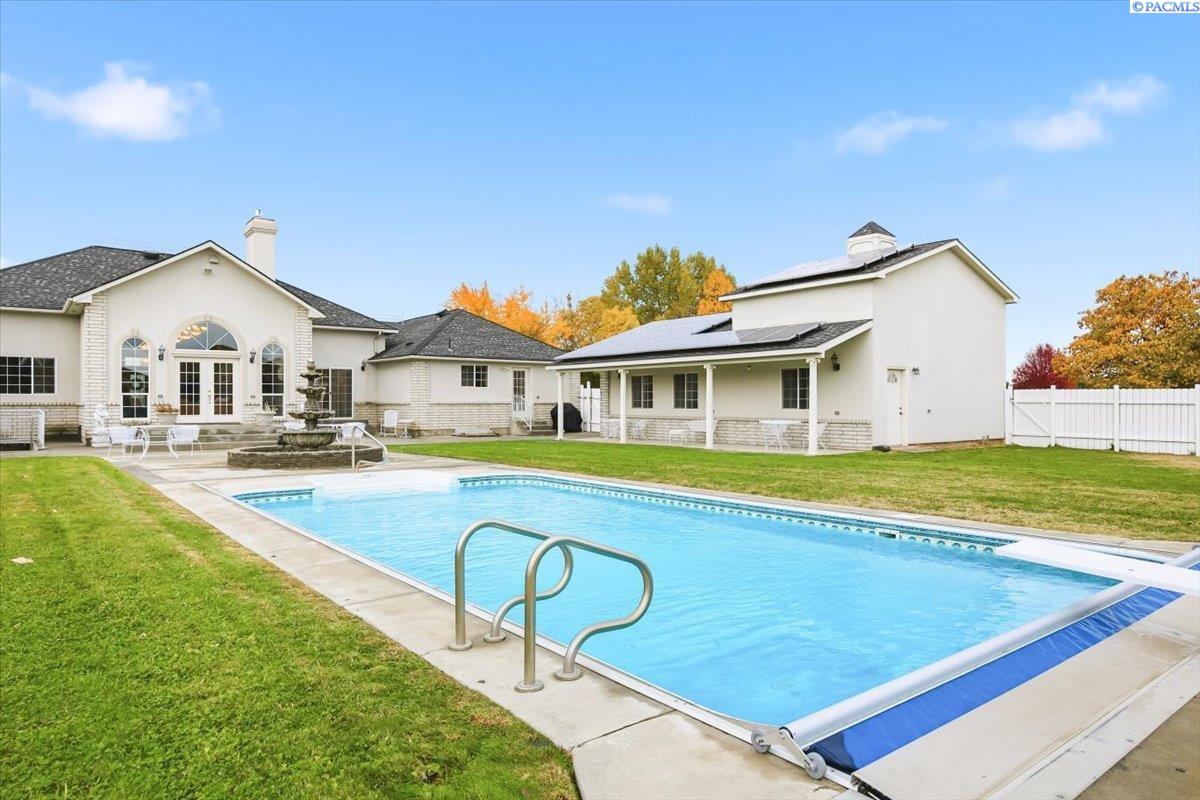 1709 N Road 80