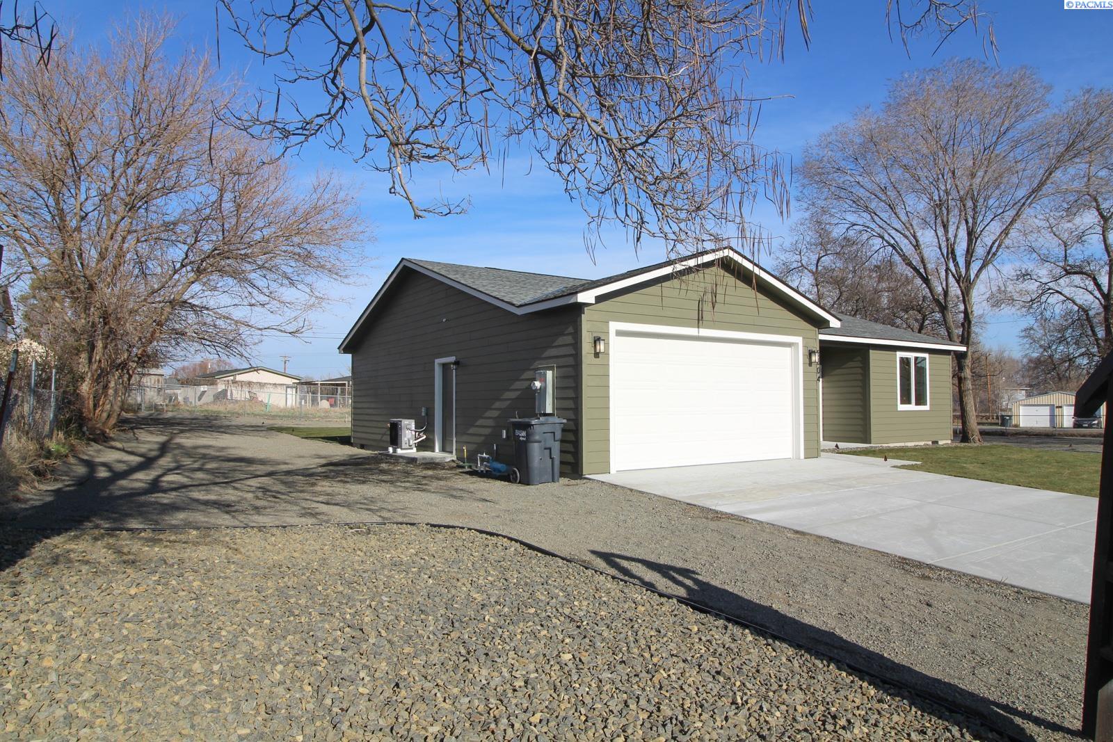 5604 Echo Street