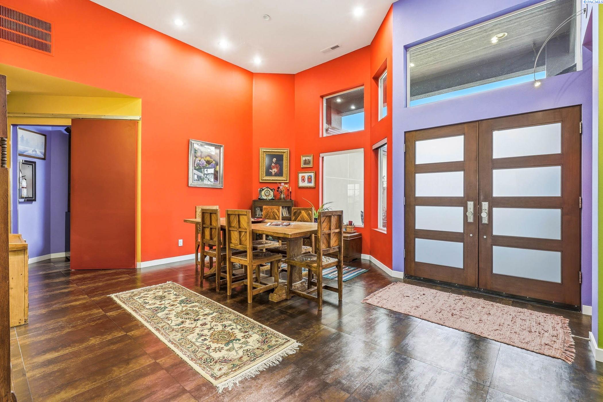 1939 Sunshine Avenue
