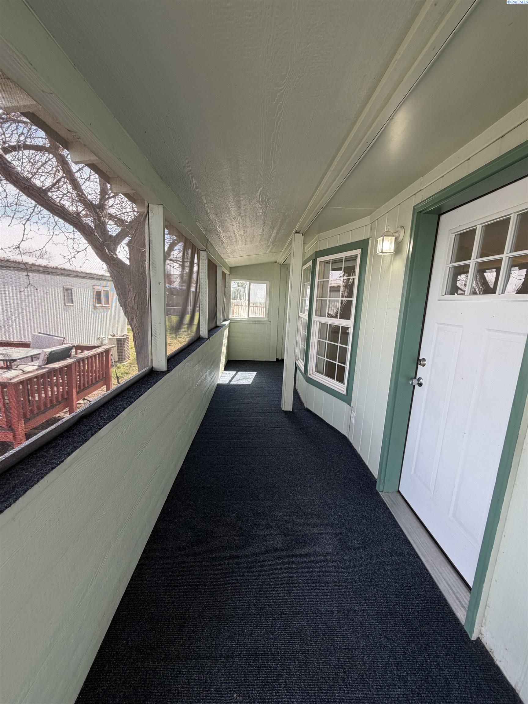 212 Crestwood Drive