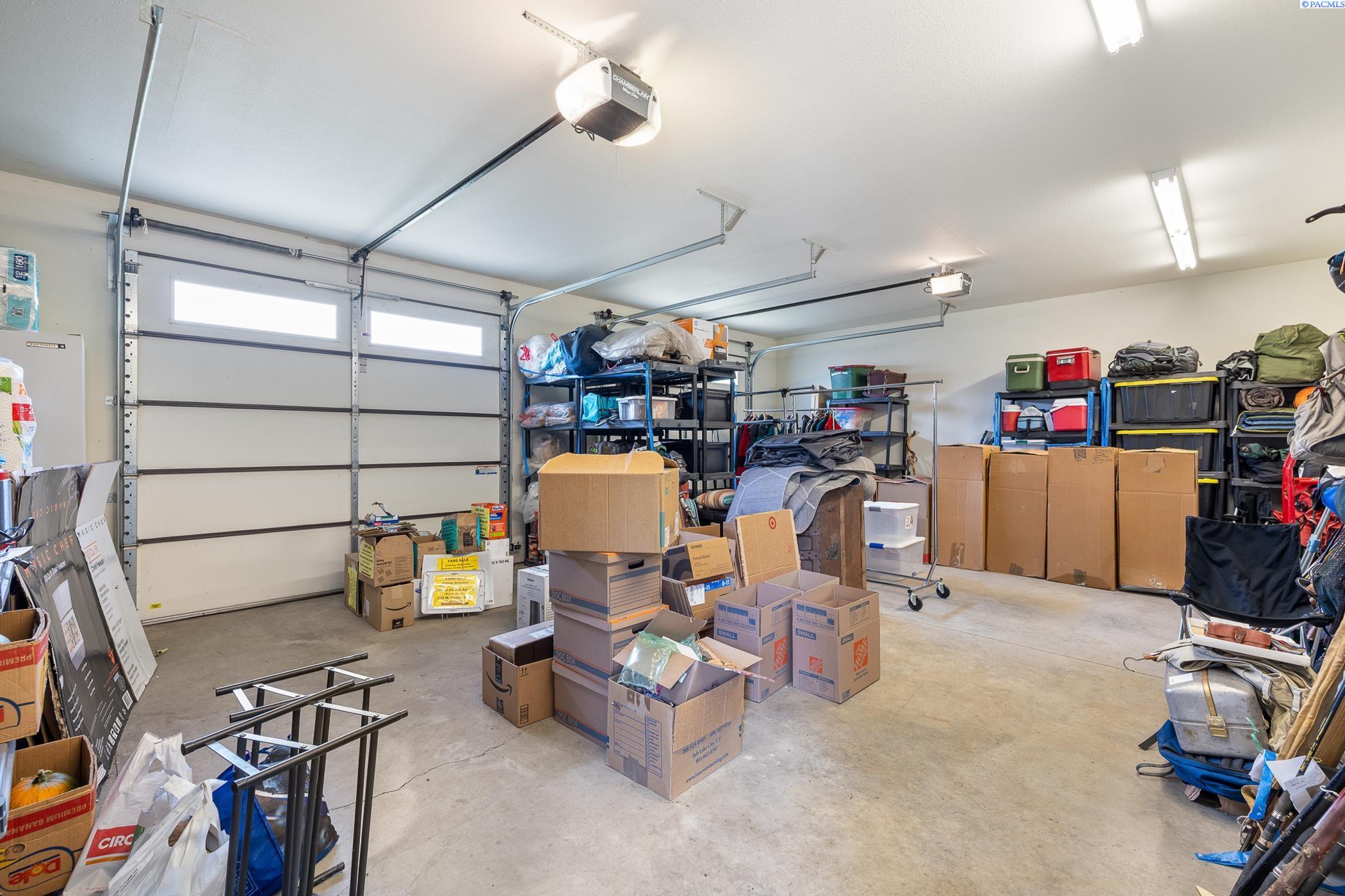 218 W Dayton Avenue
