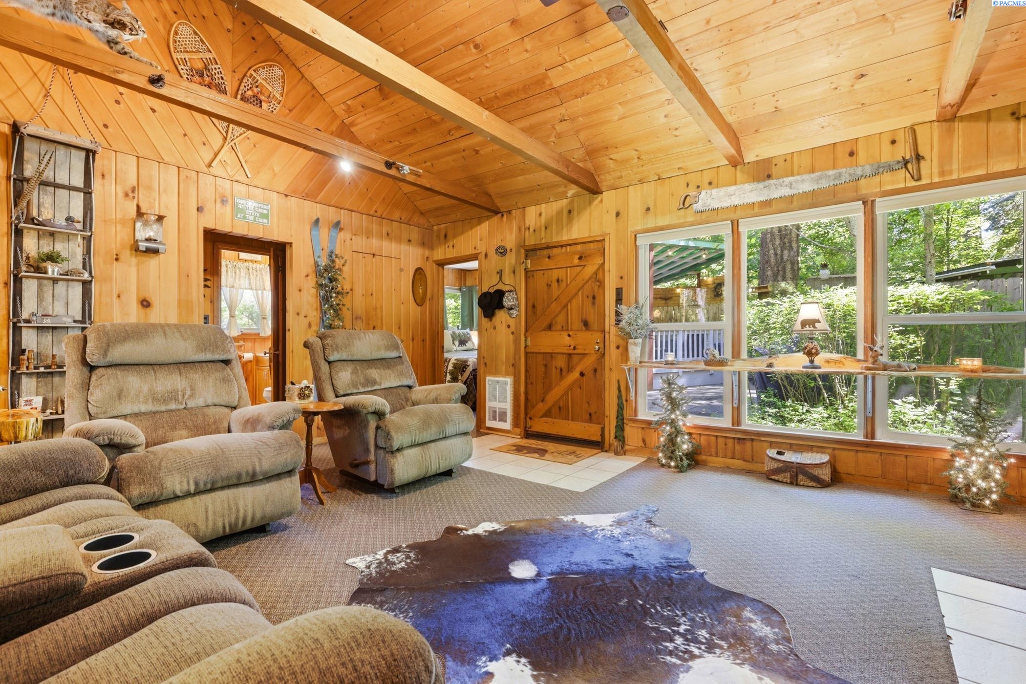 110 Mountain Home Park