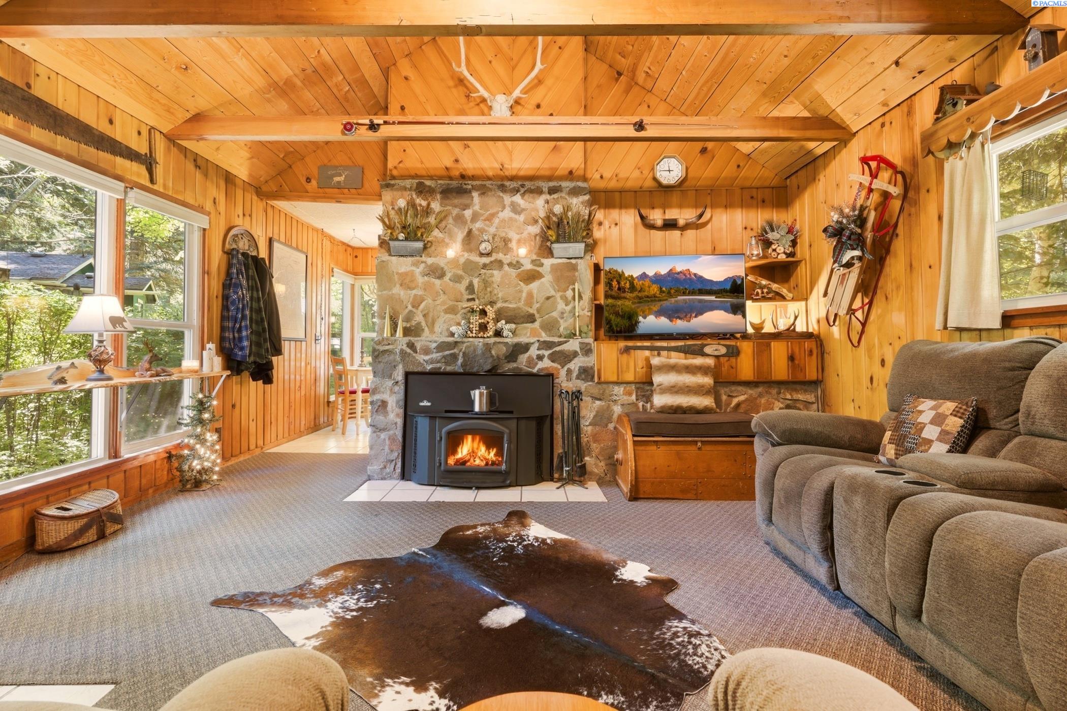 110 Mountain Home Park