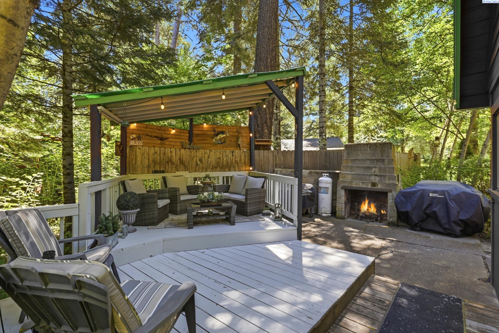 110 Mountain Home Park