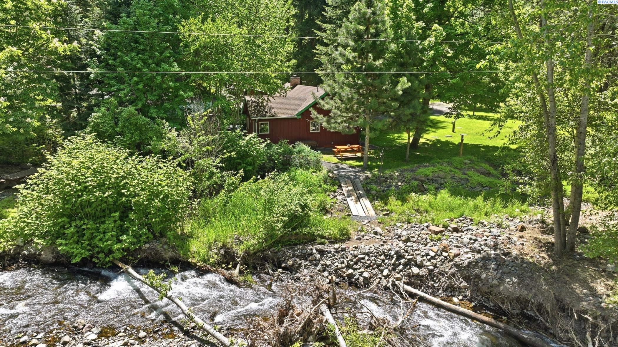 110 Mountain Home Park