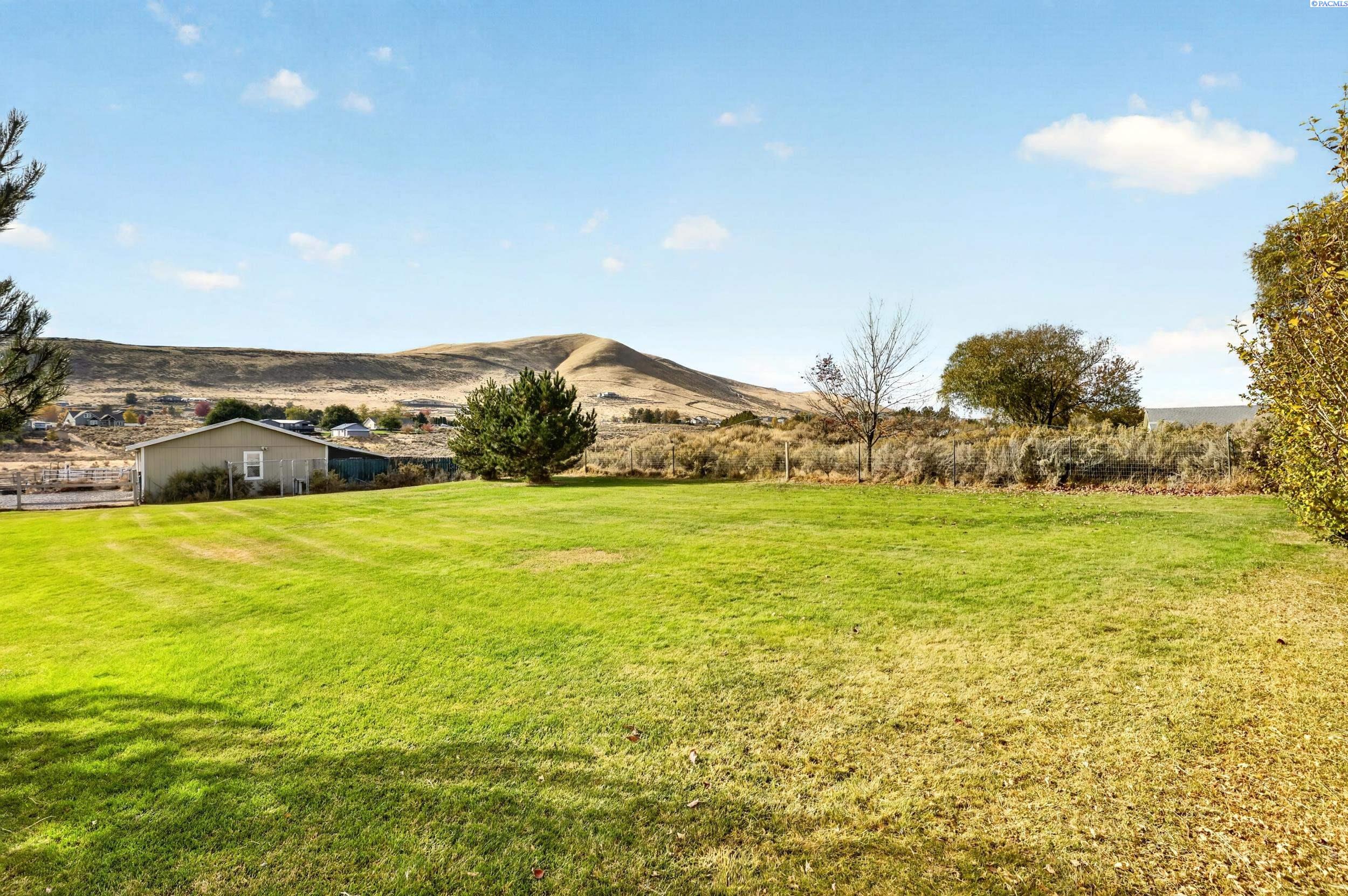 42605 E Red Mountain Road