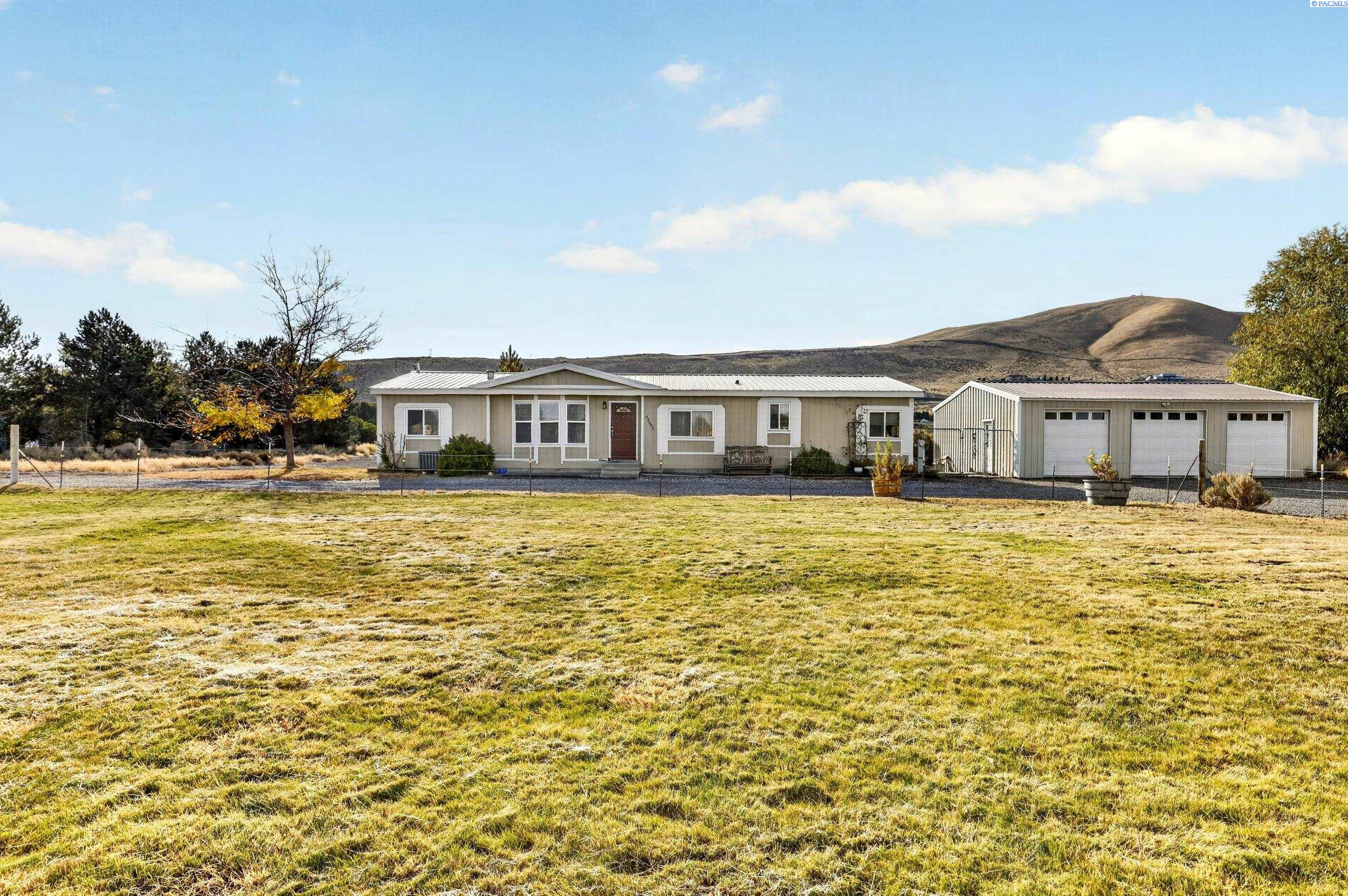 42605 E Red Mountain Road