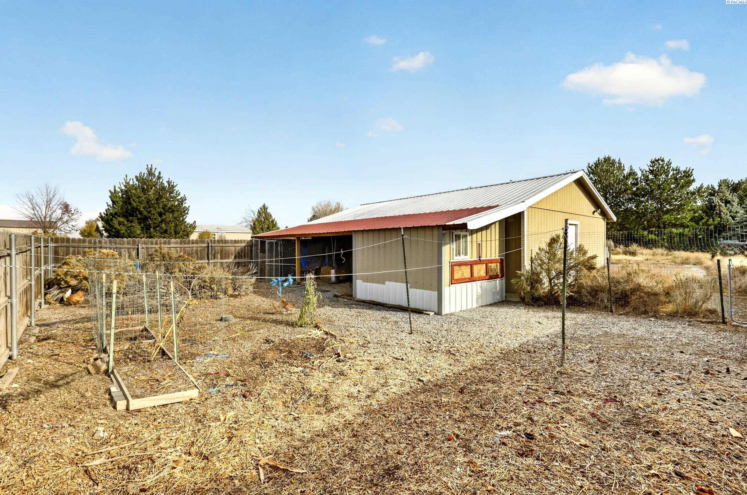 42605 E Red Mountain Road