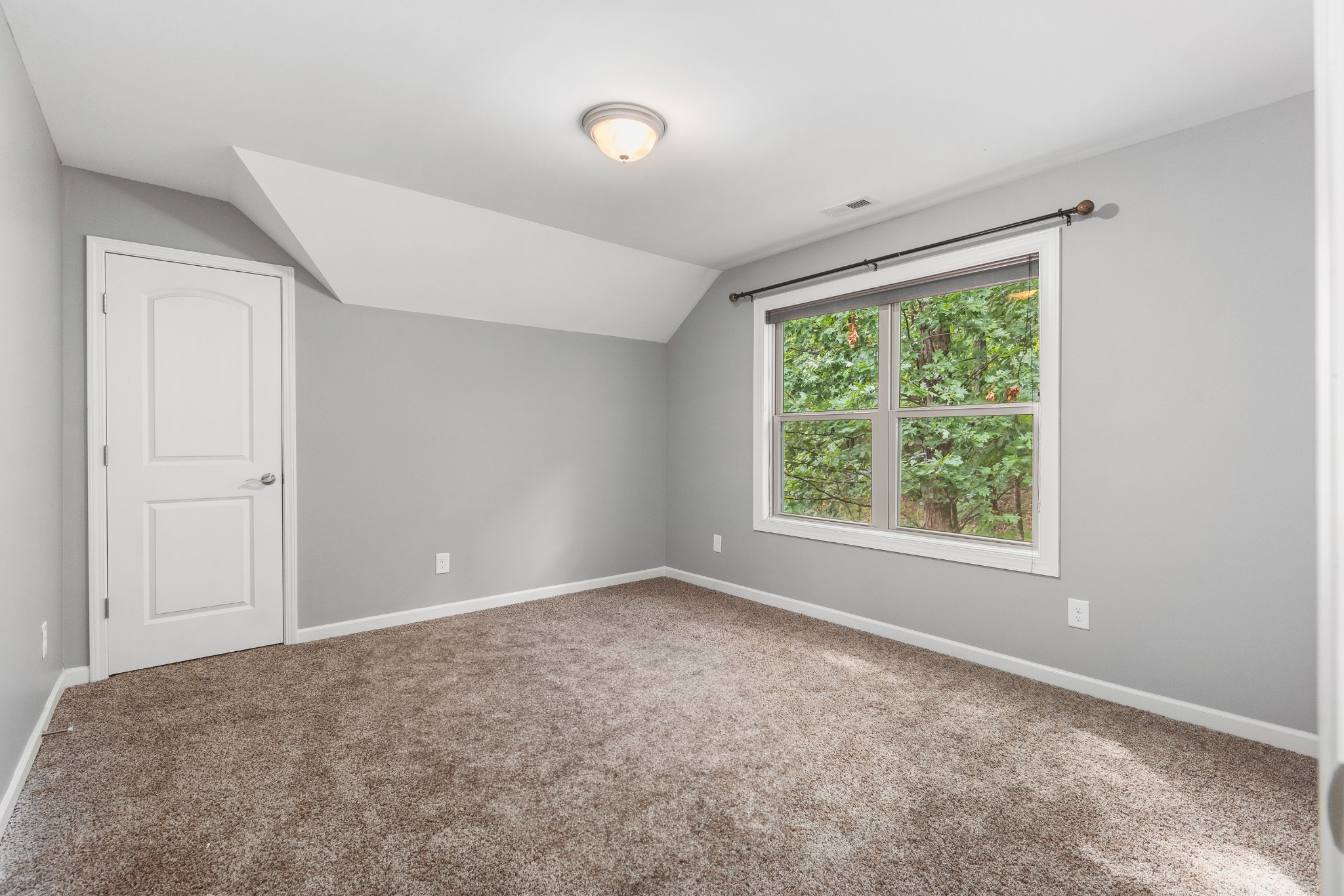 7201 Natchez Pointe Dr