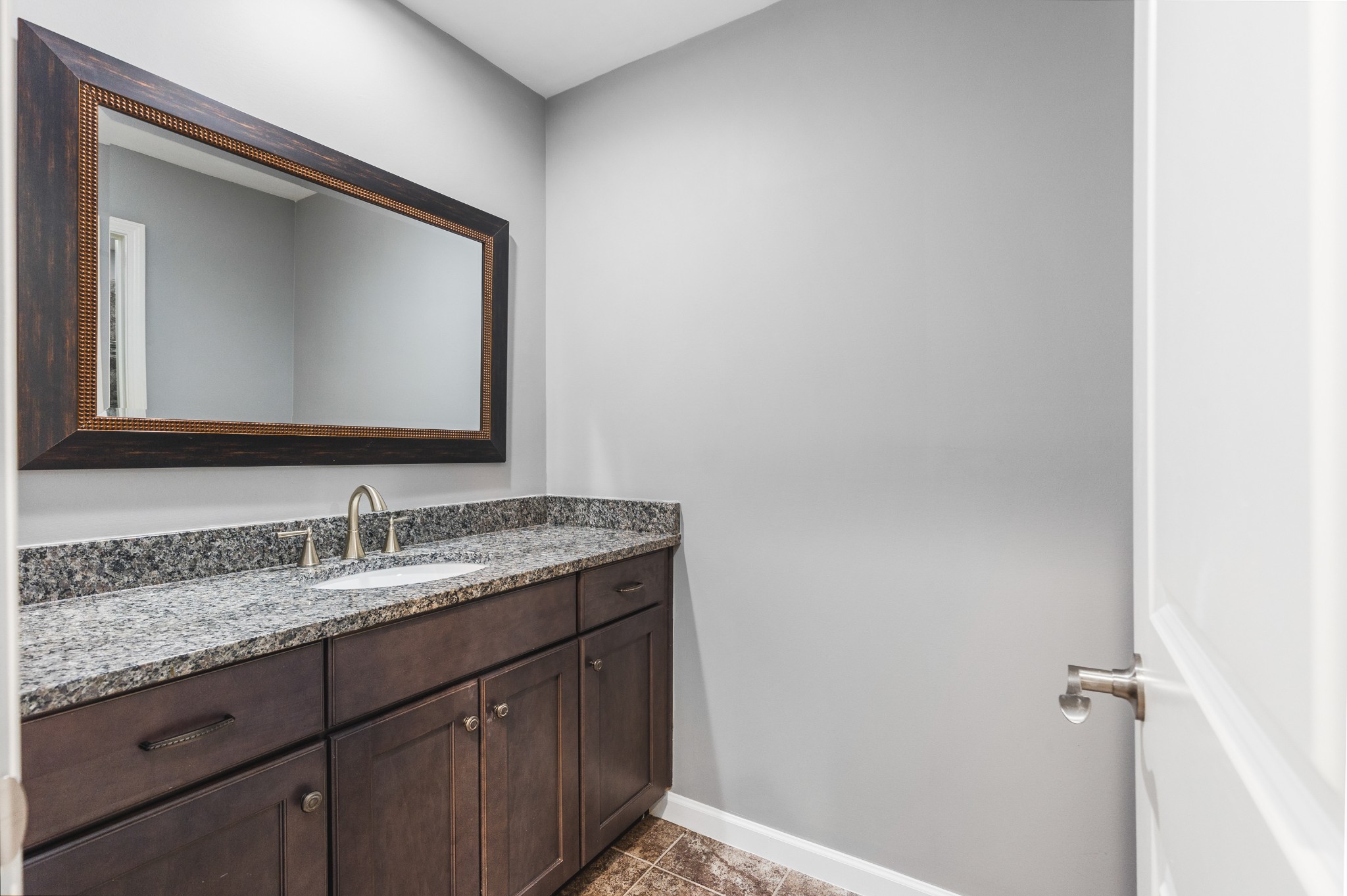 7201 Natchez Pointe Dr