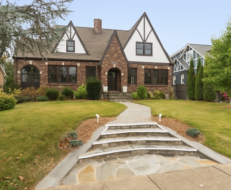 2809 Acklen Ave