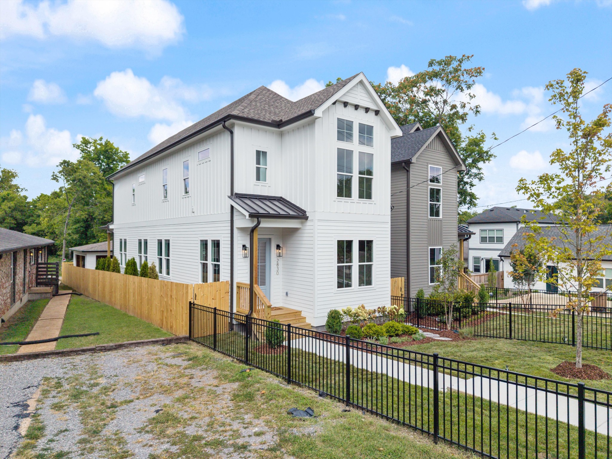 2830 Clifton Ave