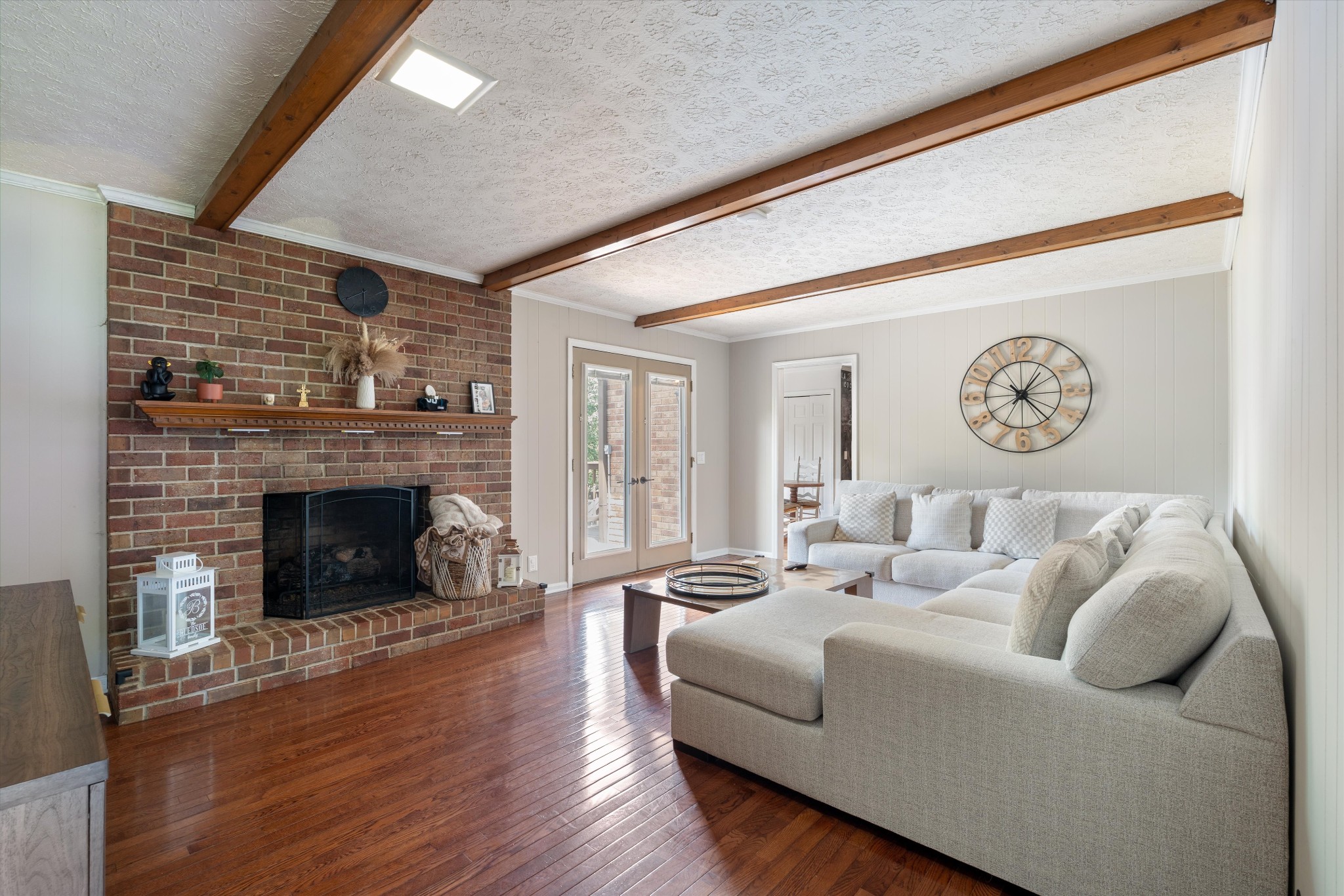 100 Sioux Ct