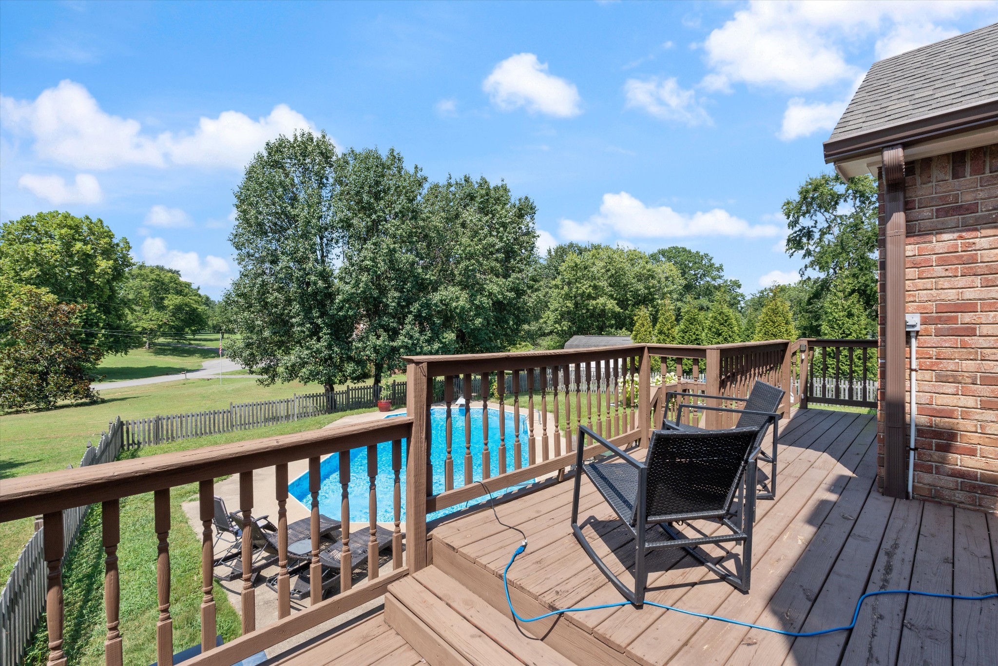 100 Sioux Ct