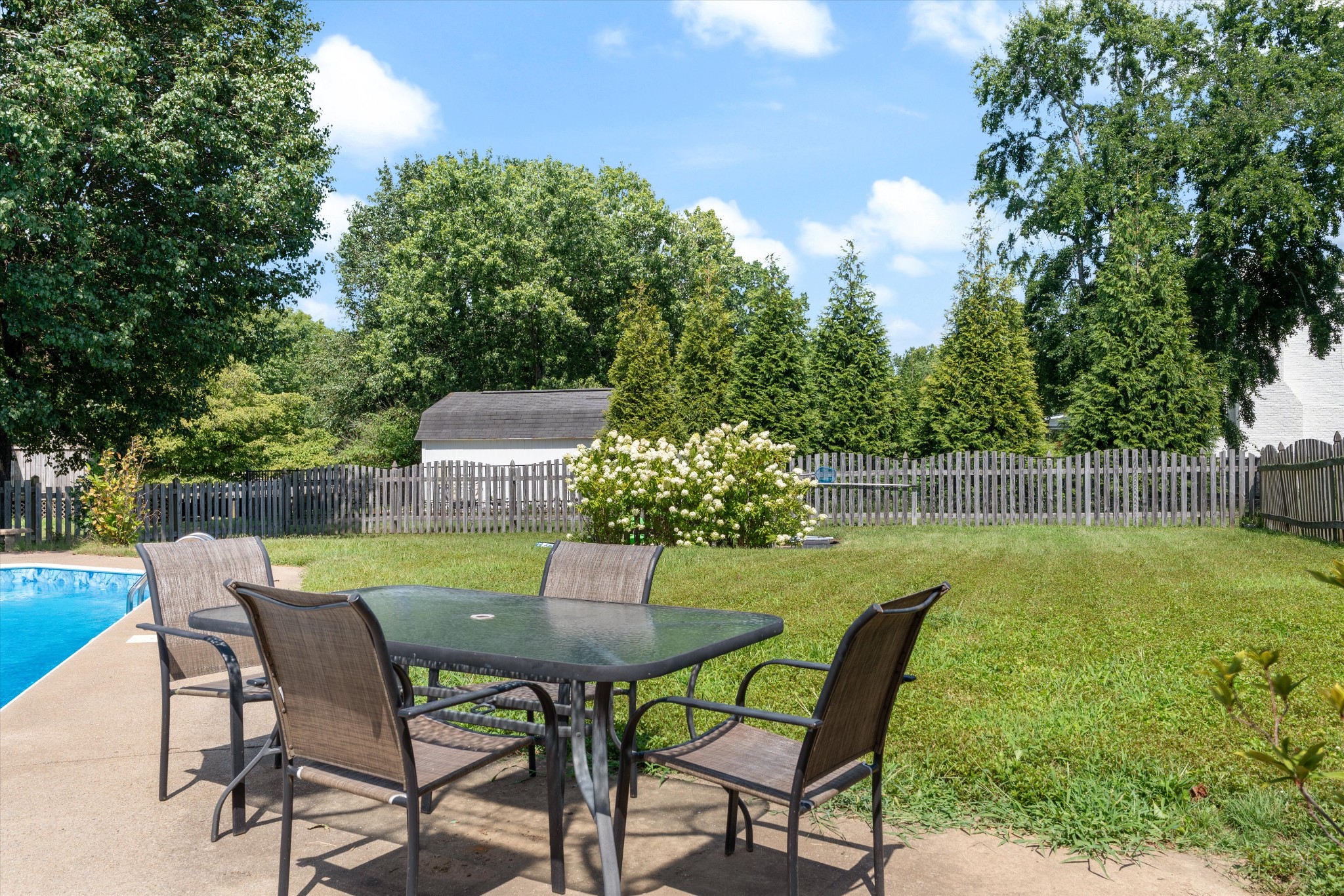 100 Sioux Ct