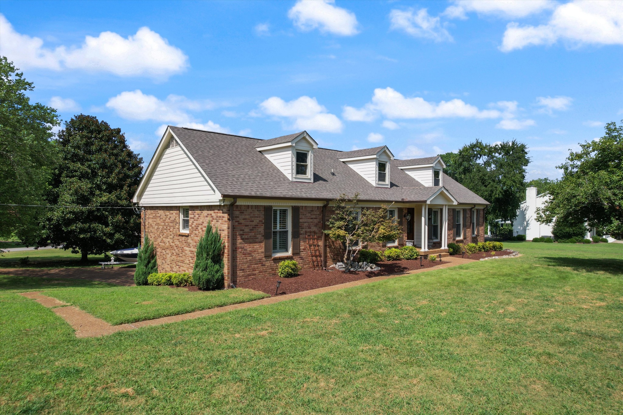 100 Sioux Ct
